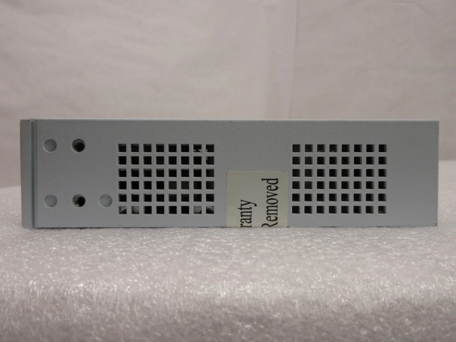 3Com 1647-010-010-1.00 Baseline Switch 2016 3C16470 AMAT Quantum X Used Working - Image 5
