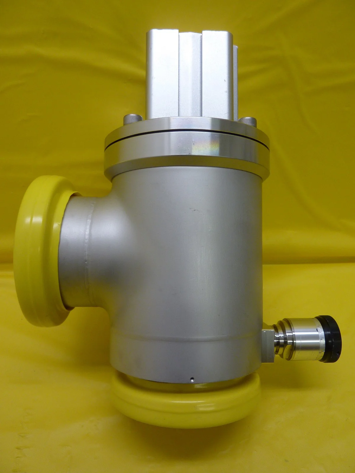 AceCo R33-171 KITZ SCT IVBL 4" Right Angle Vacuum Isolation Valve Refurbished - Image 2