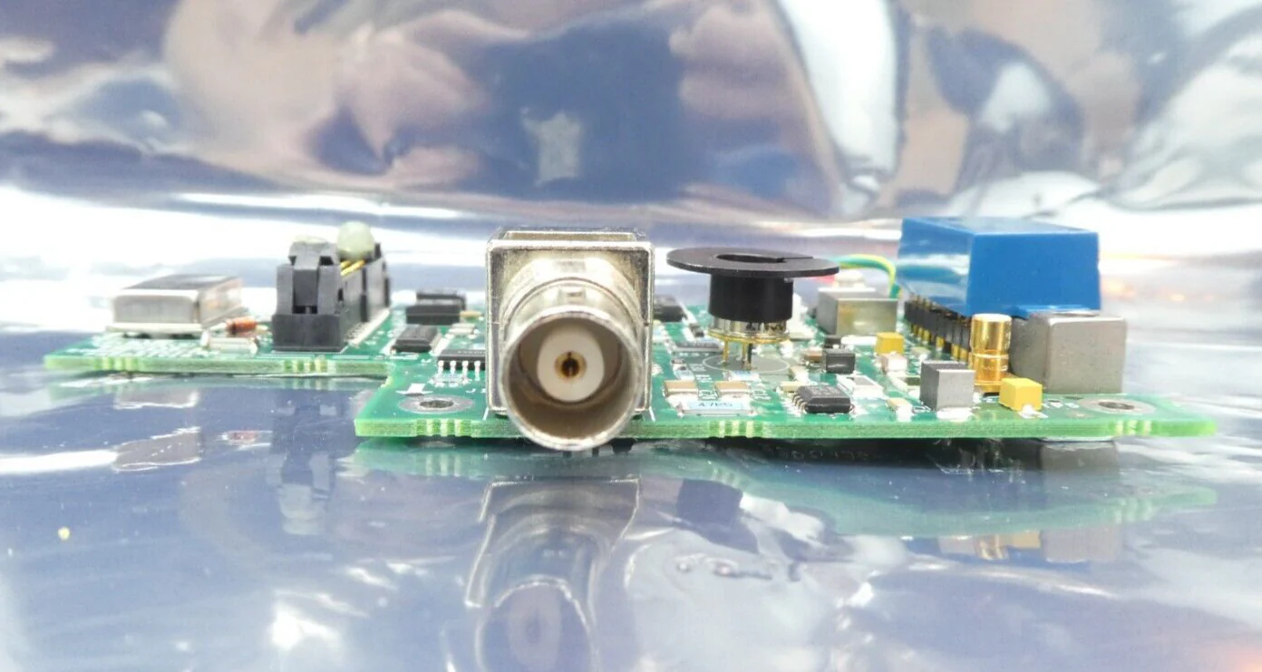 AE Advanced Energy 2300439-A 60MHz Exciter Predriver PCB 1300605 Working Surplus - Image 3