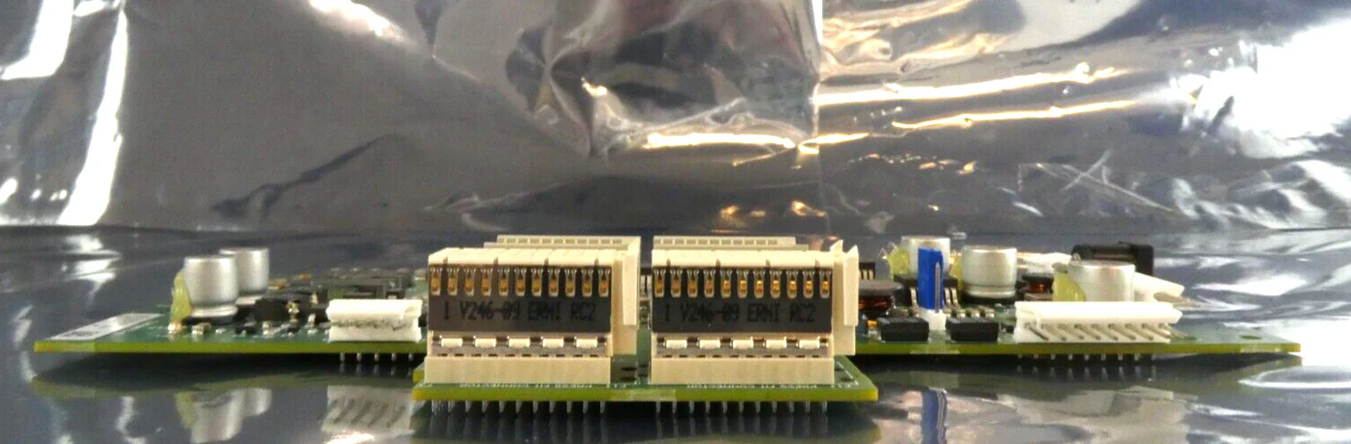 AE Advanced Energy 33020064 C Triple Input Power Supply PCB Working Surplus - Image 4