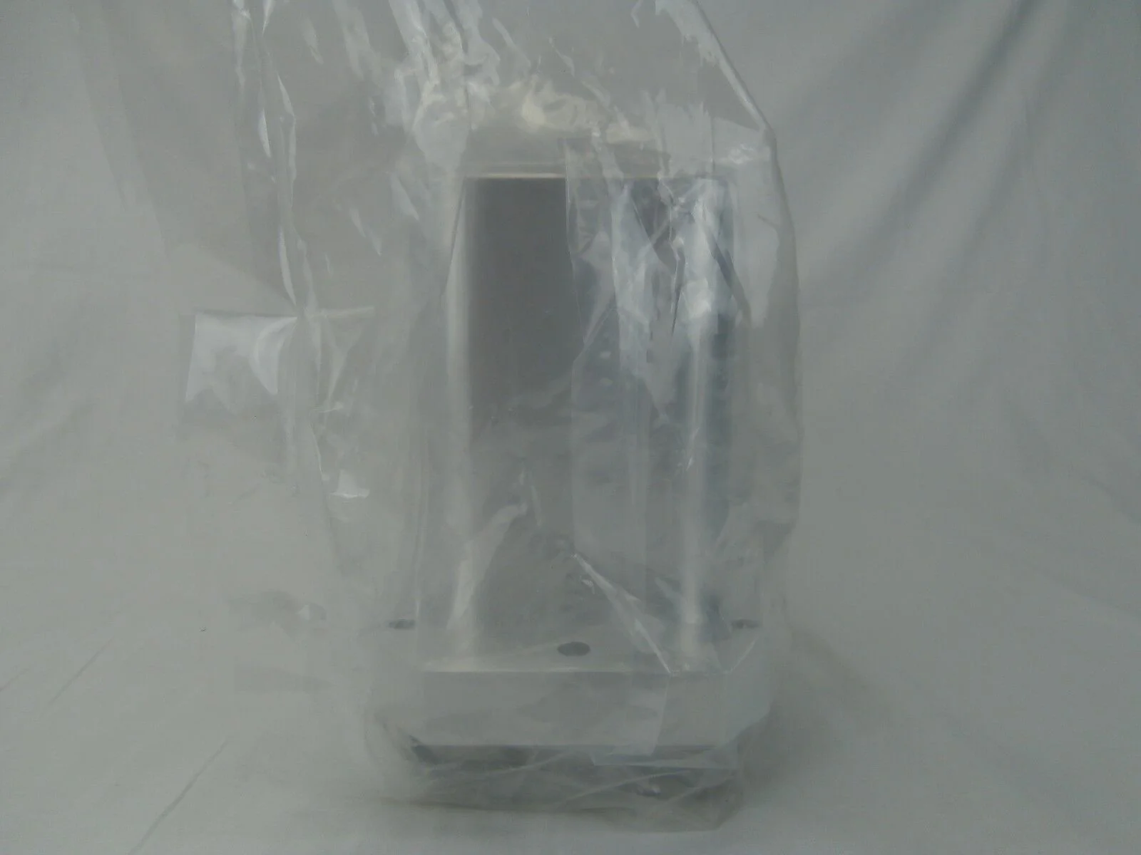 AMAT Applied Materials 0021-39943 Liner Pump Port IPS Cleaned Refurbished - Image 3