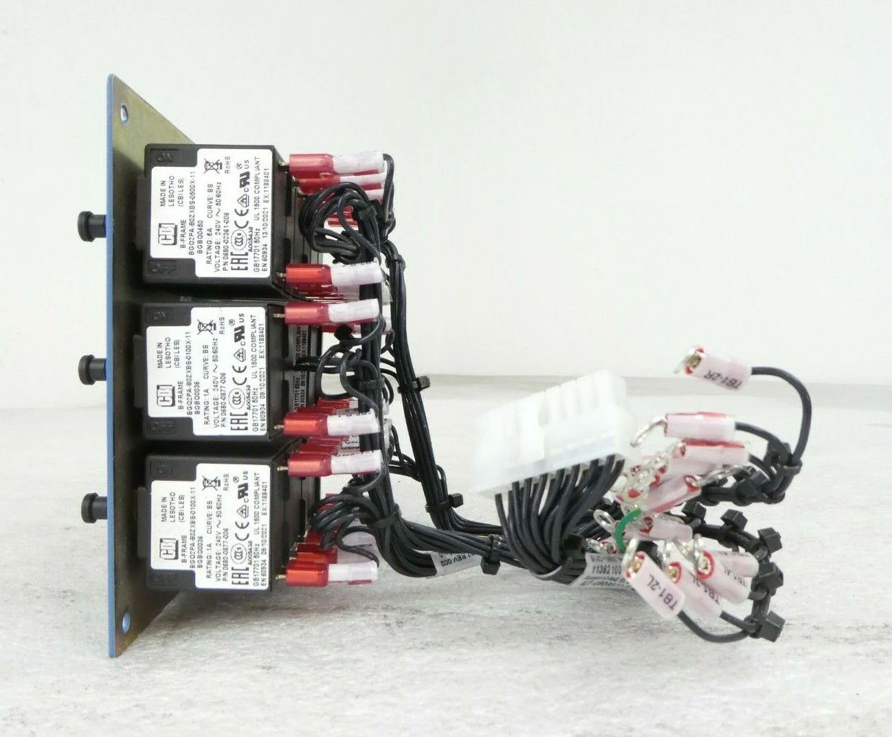 AMAT Applied Materials 0040-86369 Circuit Breaker Panel Producer Working Surplus - Image 4