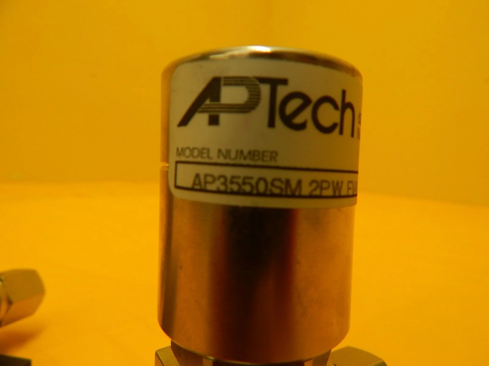 APTech AP3550SM 2PW FV4 FV4 Springless Diaphragm Valve Lot of 2 Used Working - Image 8