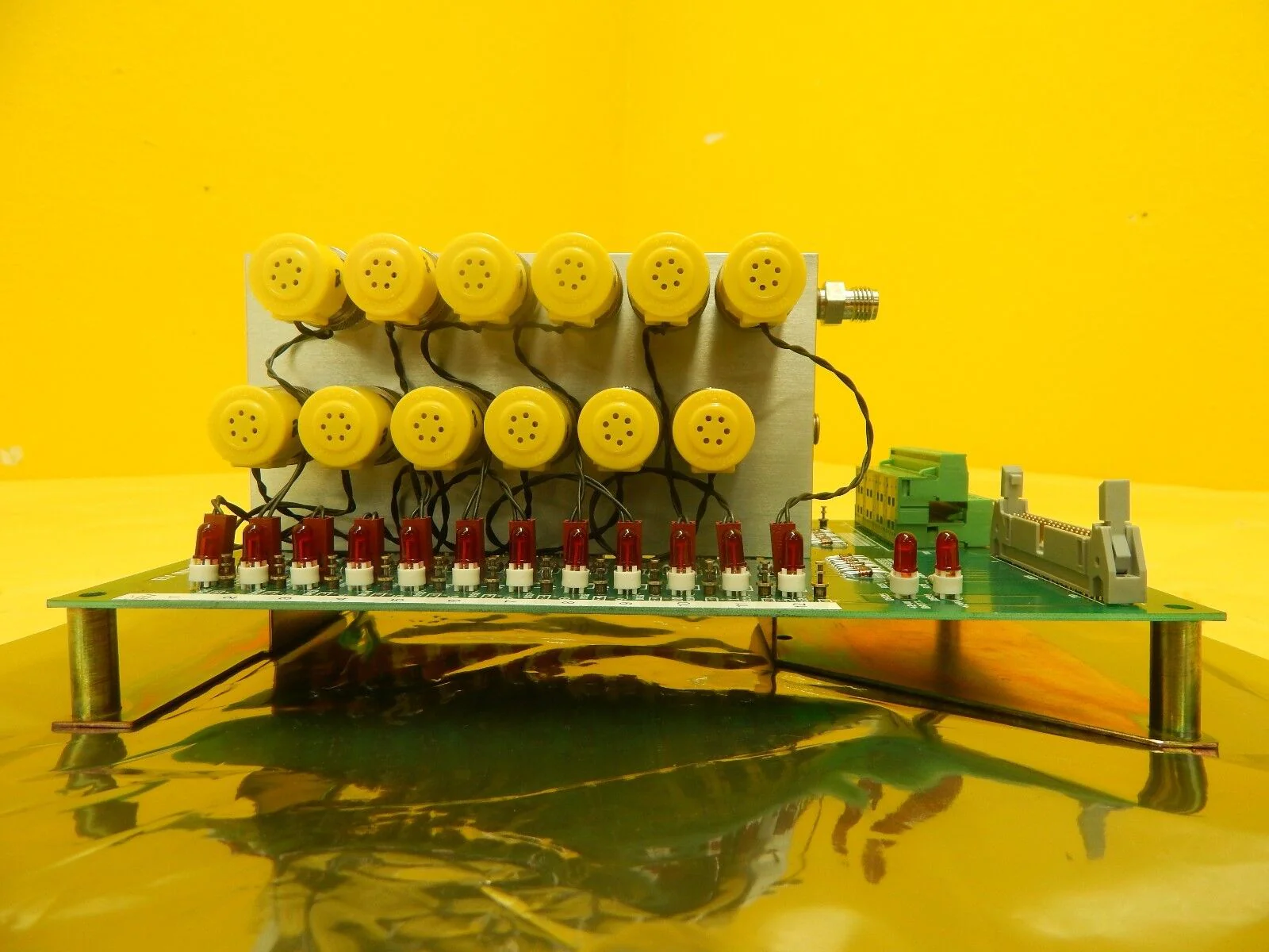 ASM 03-320142D01 EV Interface Pneumatic Block PCB Assembly ASM Epsilon 3000 Used - Image 2