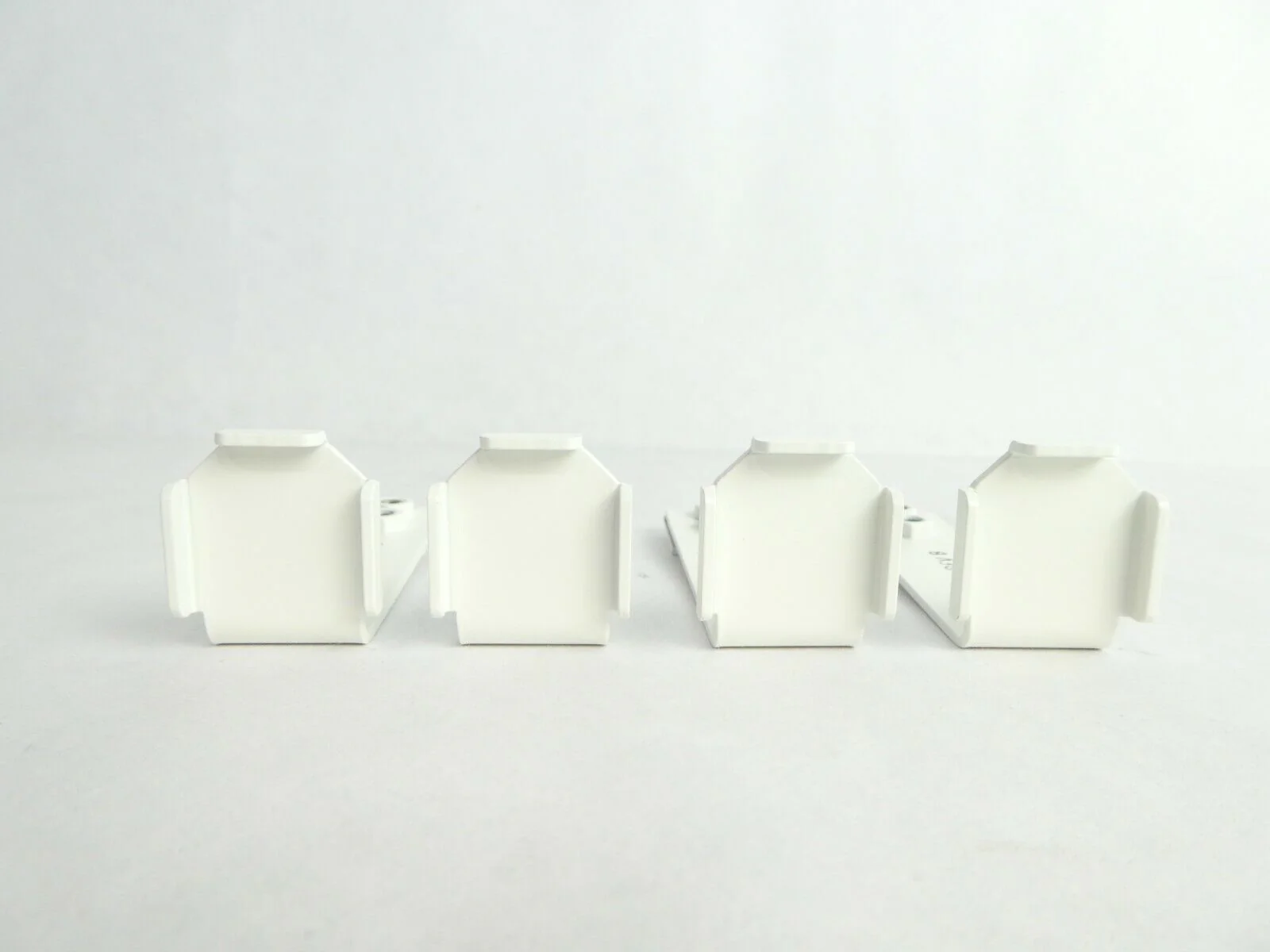 ASM 1059-636-01 XP4 Safety Switch Bracket Emerald Door Lot of 4 New Surplus - Image 6