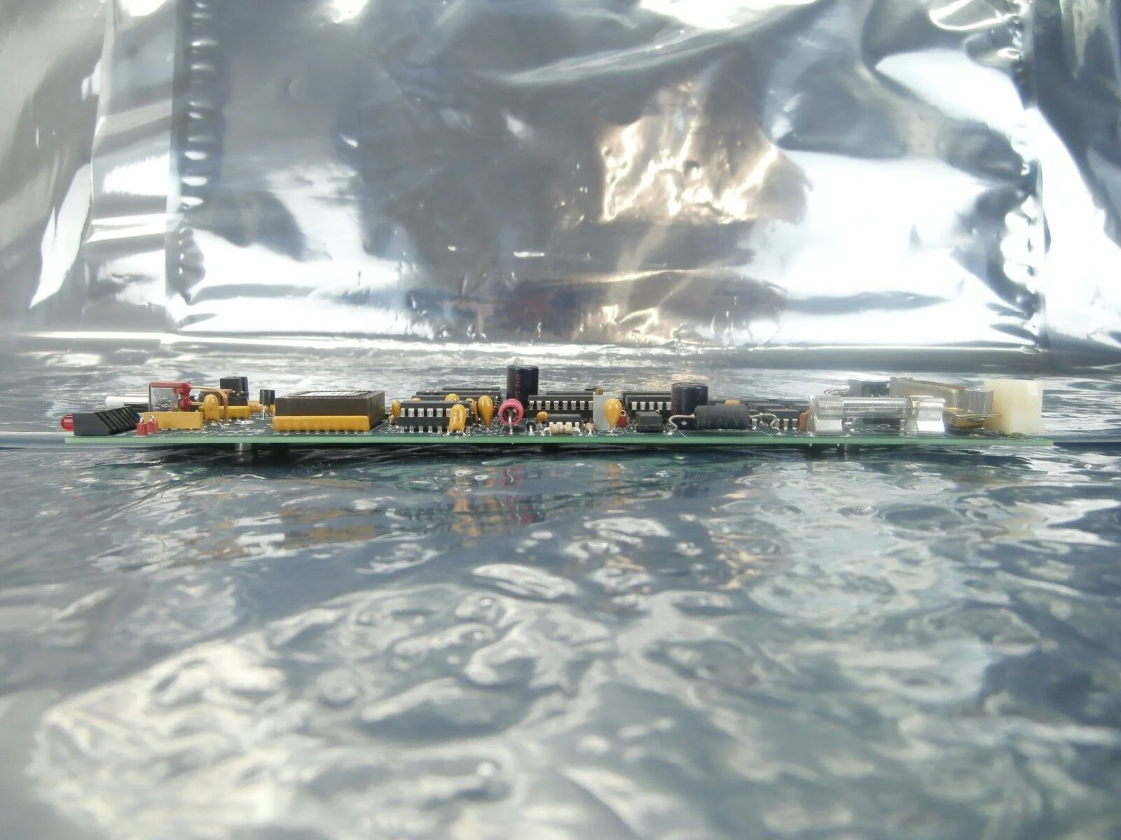 Asyst Technologies 06763-005 48V Control Board PCB GaSonics ABX-79582-28-00 Used - Image 4