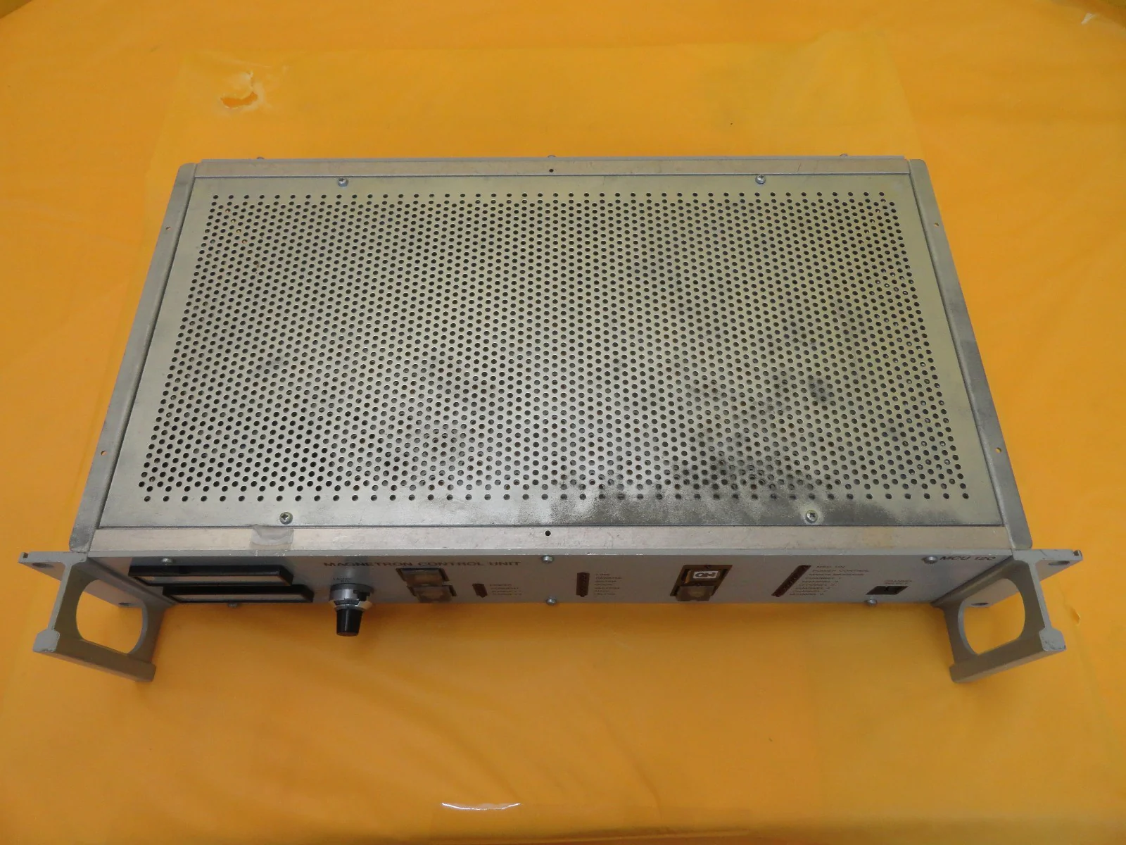 Balzers BG M59 250 Magnetron Control Unit MCU 120 MCU120 Used Working - Image 11