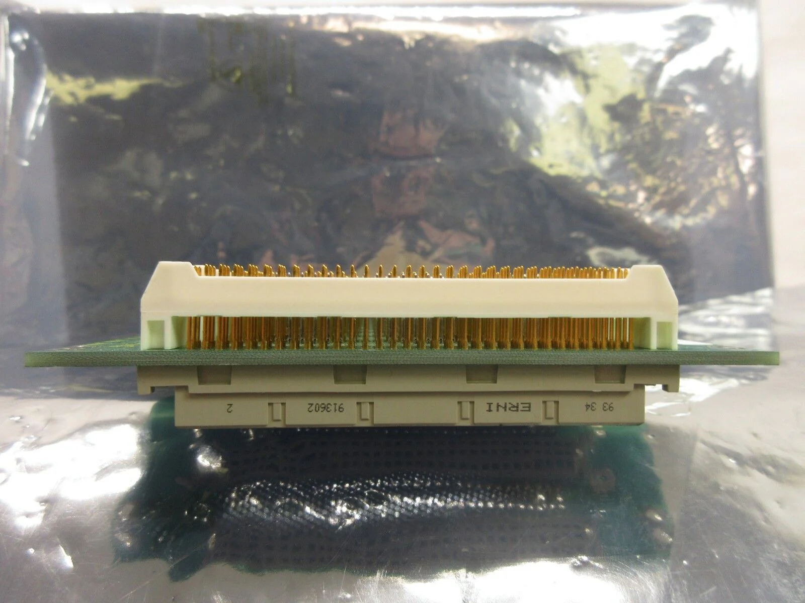 BICC VERO 415-55725 VME Bus J2 Backplane Board PCB Ultratech Stepper Used - Image 5