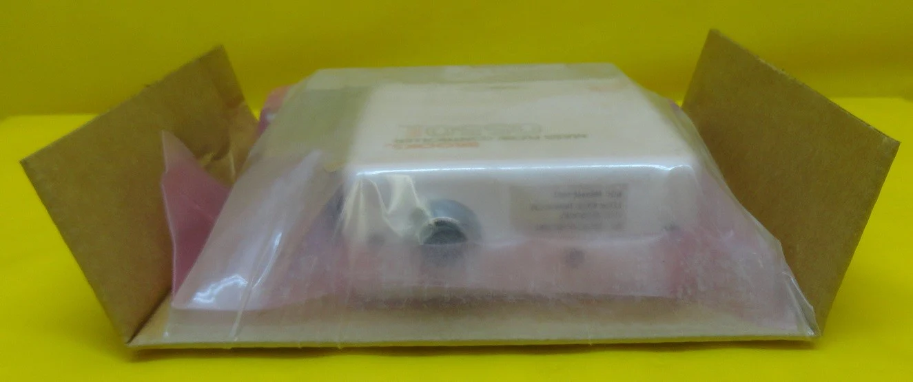 Brooks Instruments 0550EB14H5DA Mass Flow Controller MFC 0550E 10 SLM H2 New - Image 4