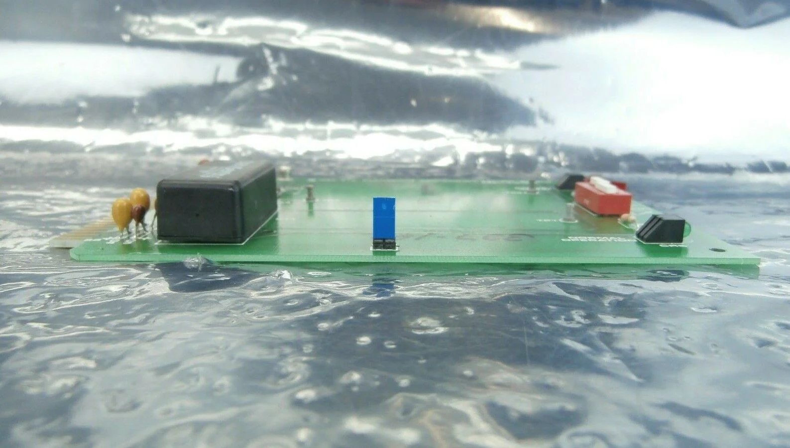 BTU Engineering 3161201 Battery Backup Assembly PCB Card 3161200 Used Working - Image 4