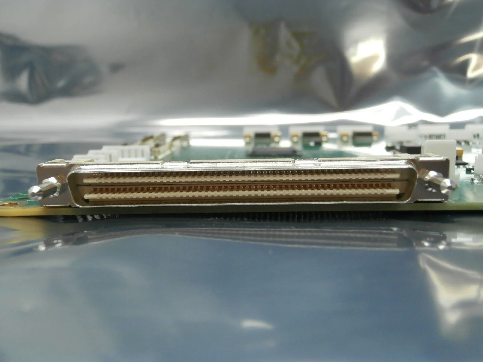 Christie 003-110235-01 3 Chip Panel Driver PCB Assembly 015-100071-01 New - Image 7