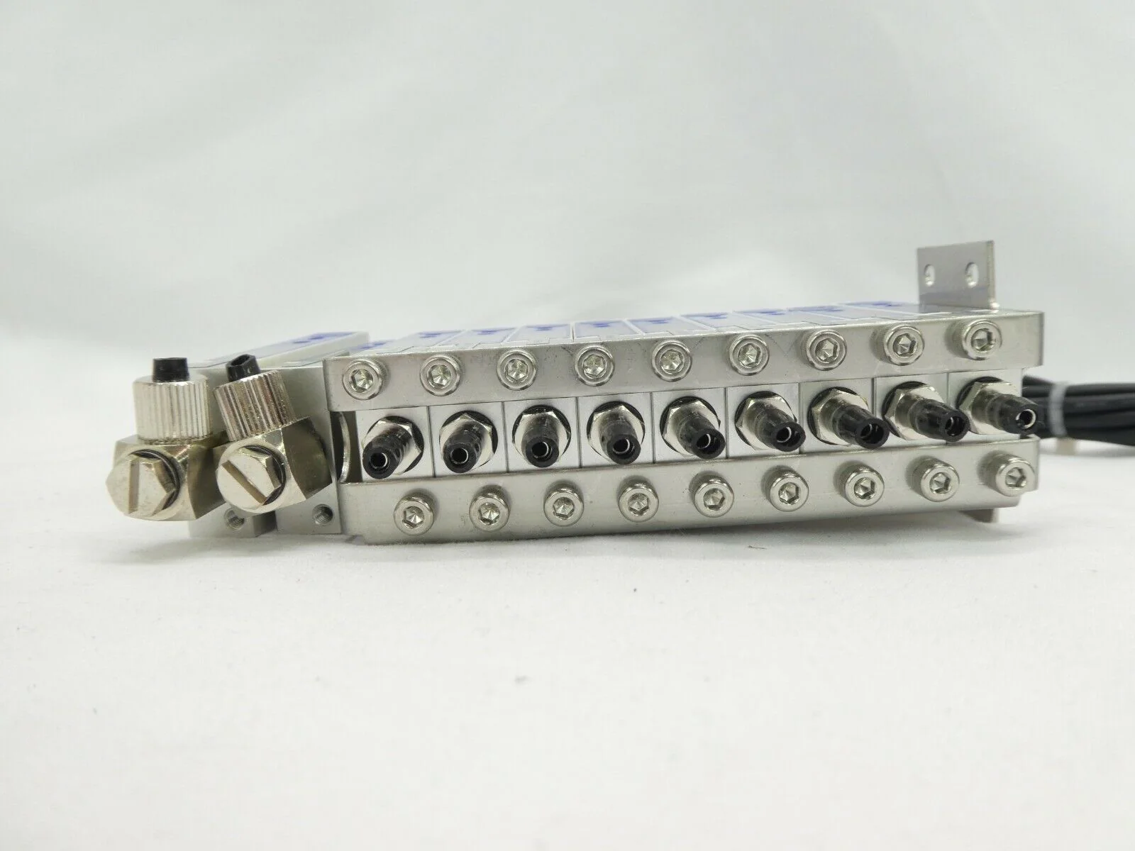 Copal Electronics PS6-103G-NAM-014 11-Port Pressure Switch Assembly Working - Image 4