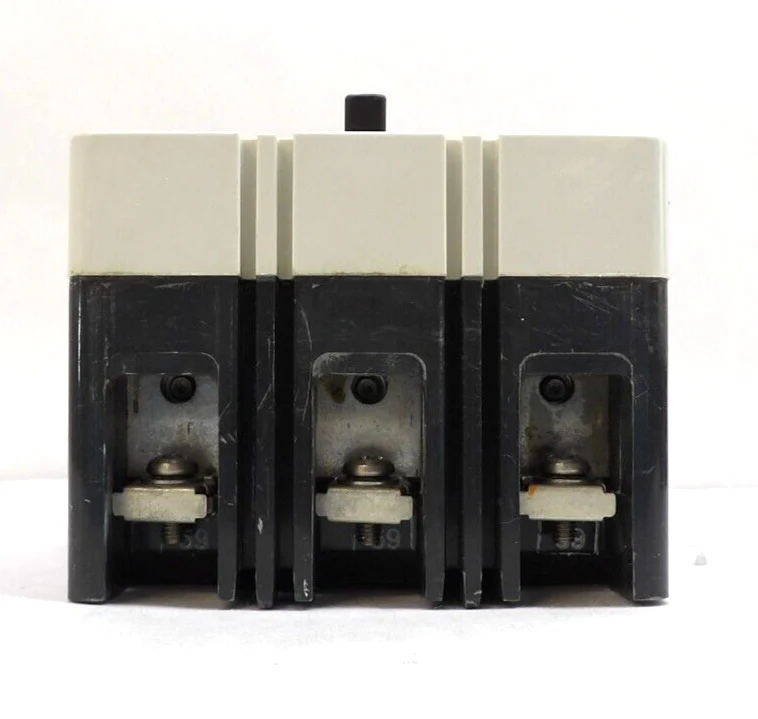Cutler-Hammer FD3015L 3-Pole Circuit Breaker FD 35k Lot of 4 Working - Image 2