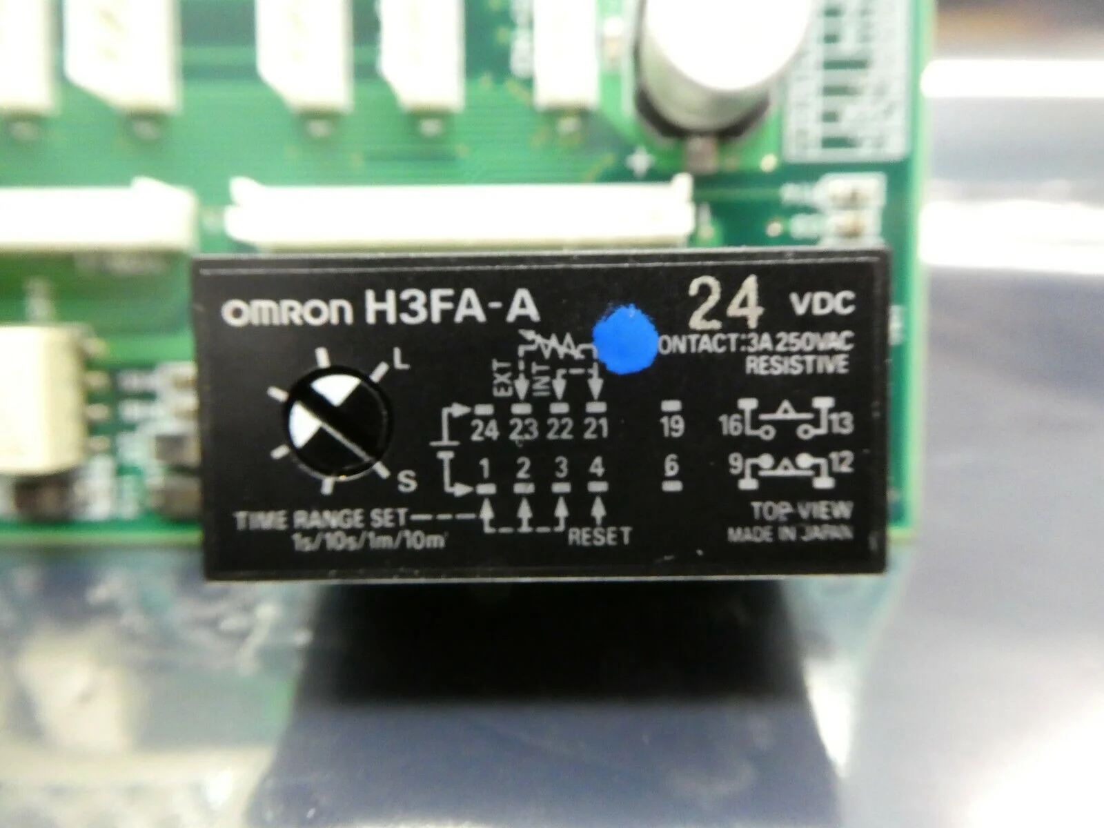 Daifuku BCN-3746B Connector Board PCB Omron H3FA-A Solid-State Timer Working - Image 11