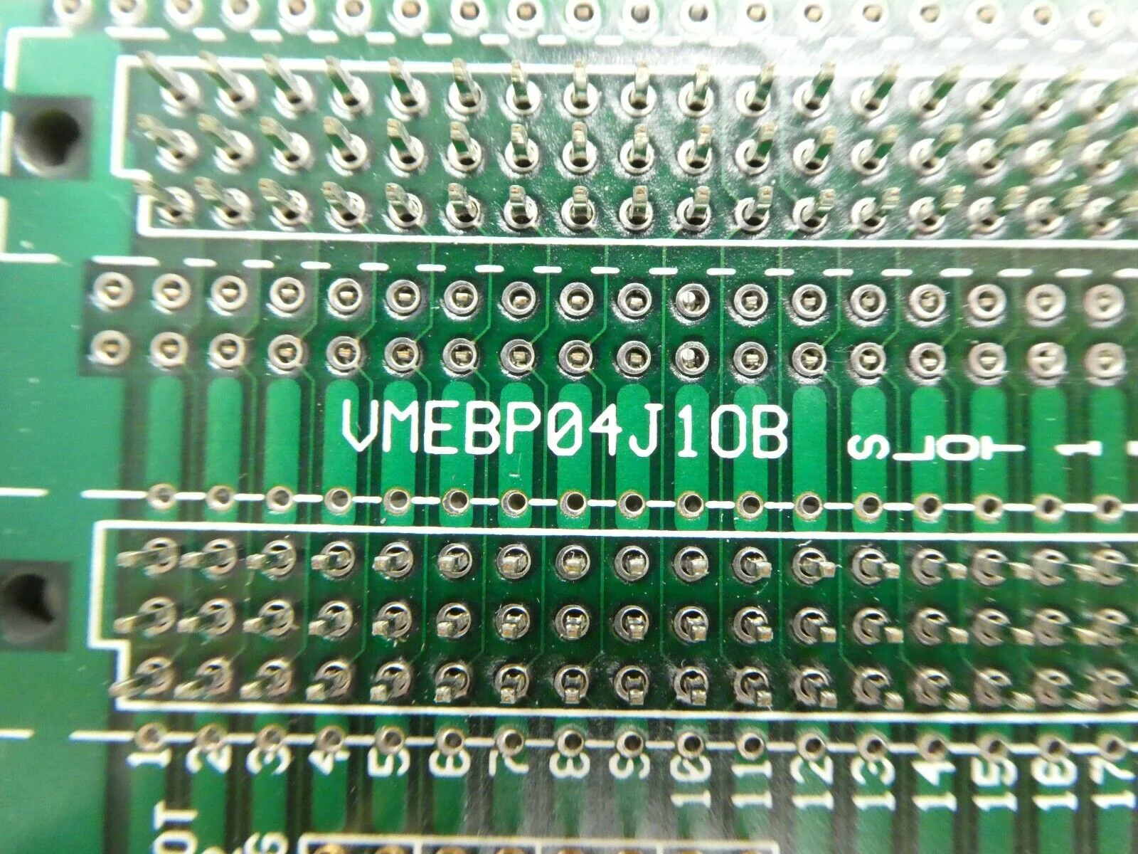 Dawn VMEBP04J1OB Backplane VME Board PCB Lam Research FPD Continuum Spare - Image 12