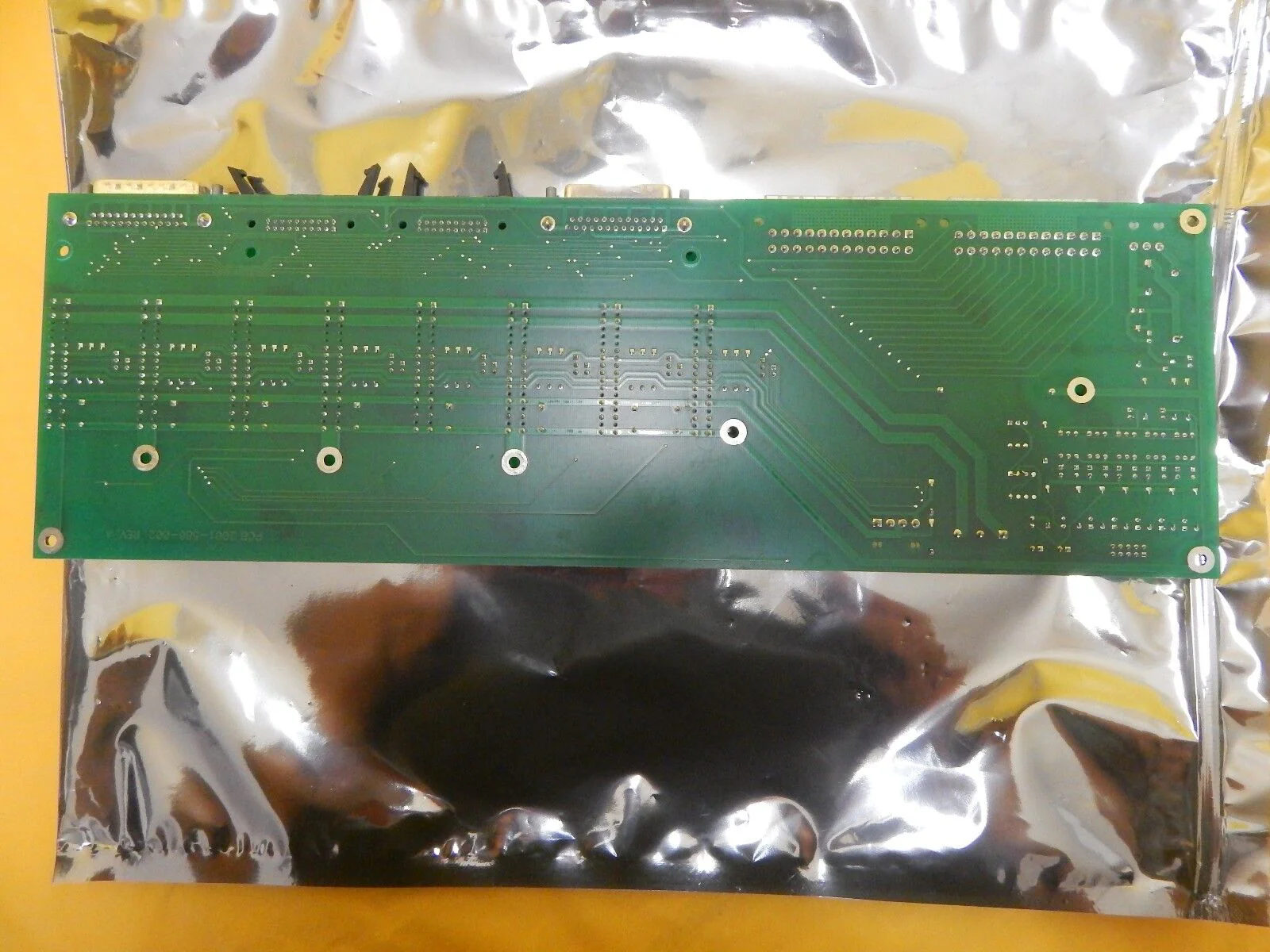 Delta Design 2001-586-000 Interface Backplane Board PCB 2001-586-002 Summit Used - Image 6