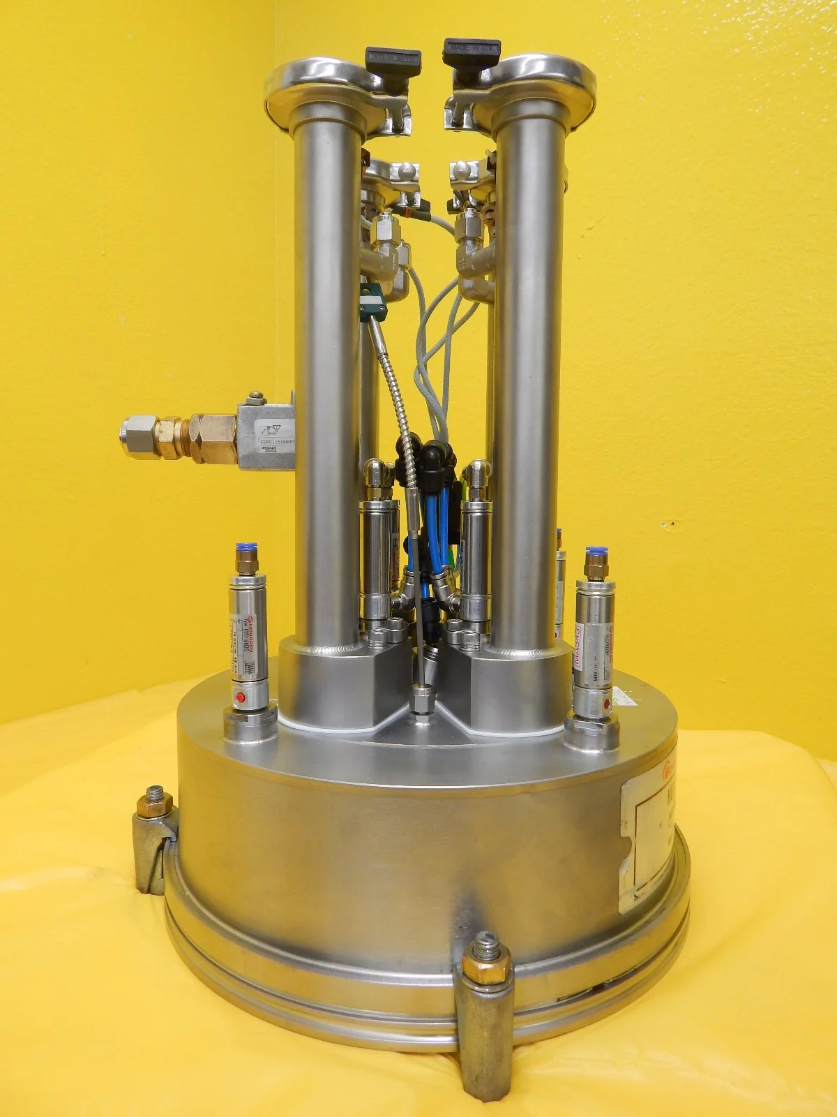 Edwards NRD75100H Helios Head Assembly Combustion Chamber Factory Refurbished - Image 2