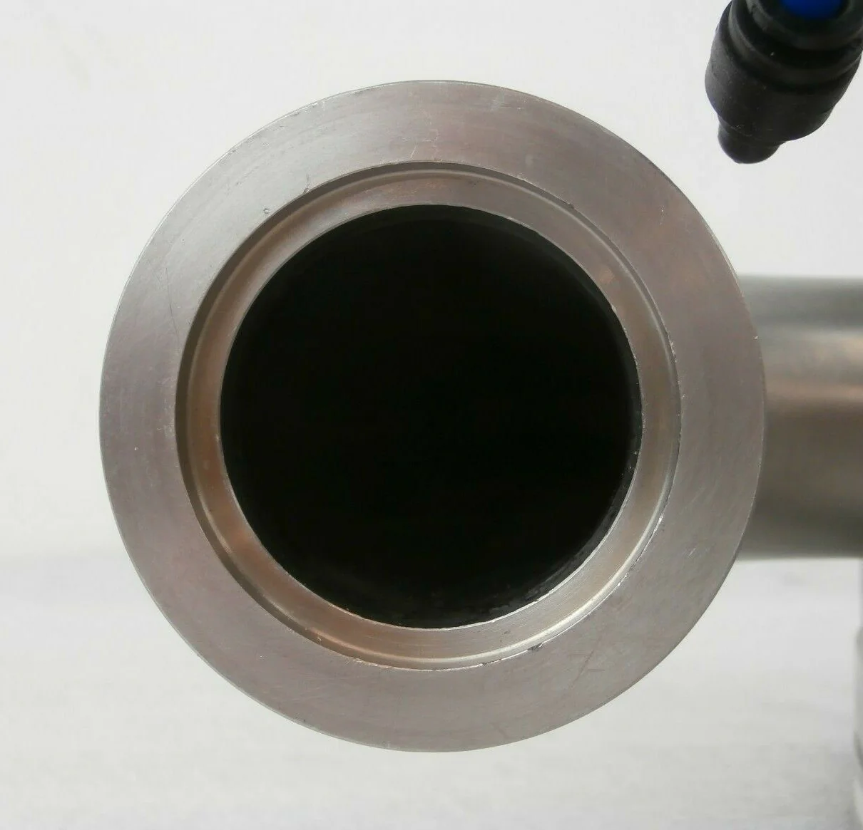 Edwards Y12201027 Helios Head Assembly Long Body Combustion Chamber Working - Image 9