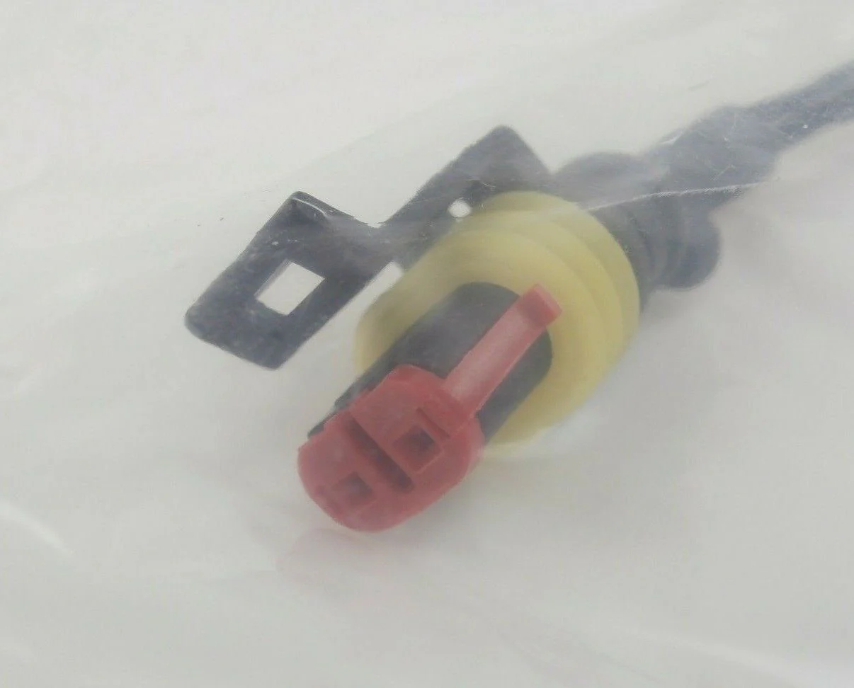Edwards Y14012050 TMS Heater EXH 40mm D 50mm LG Reseller Lot of 19 New Surplus - Image 9