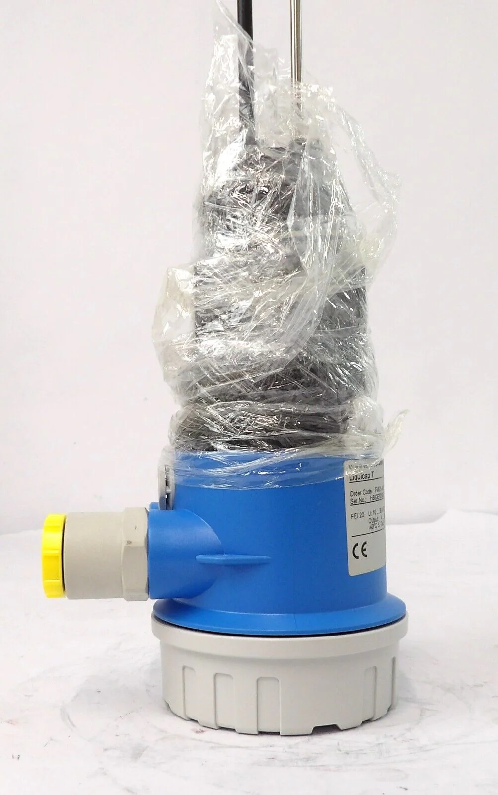 Endress+Hauser FMI21-A1A3B1 Level Measurement Sensor Liquicap T New Surplus - Image 5