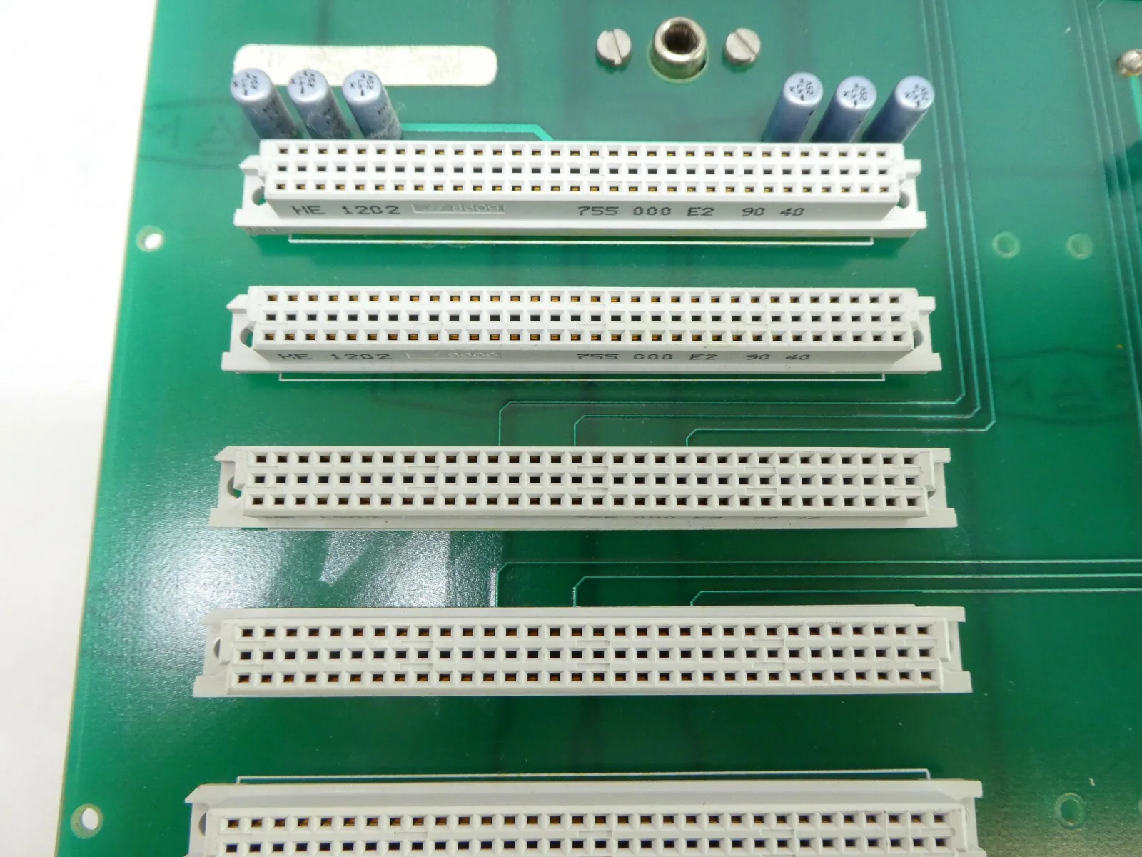 FEI Company 4022 192 56461 Backplane PCB 4022 197 94571 XL 30 ESEM Working - Image 10