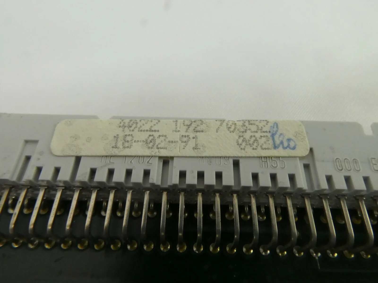FEI Company 4022 192 70352 Relay PCB Card LNGN XL-30 ESEM Working Spare - Image 8