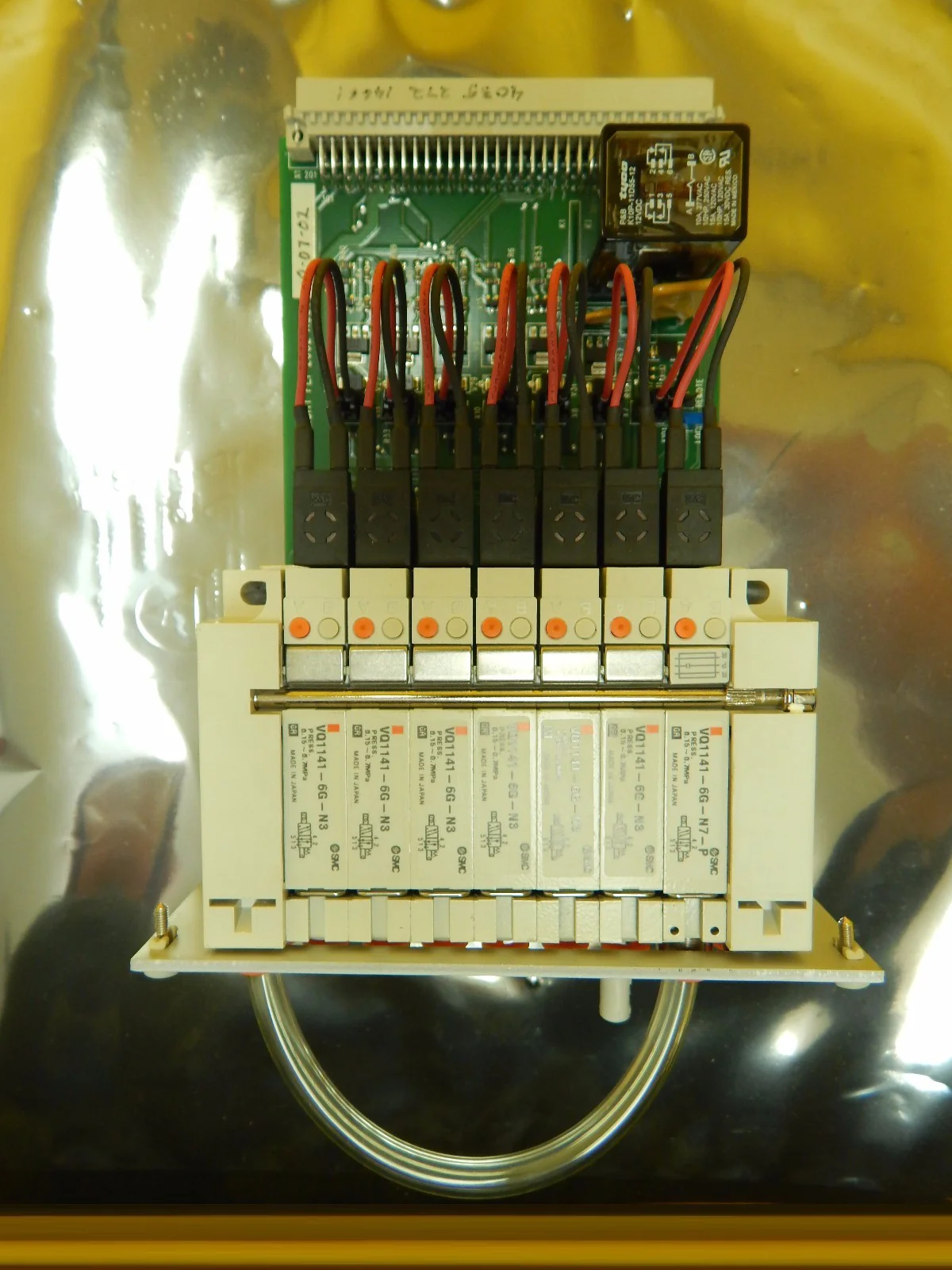 FEI Company 4035 272 14661 PIM Pneumatic Interface PCB Card US11524 CLM-3D Used - Image 2