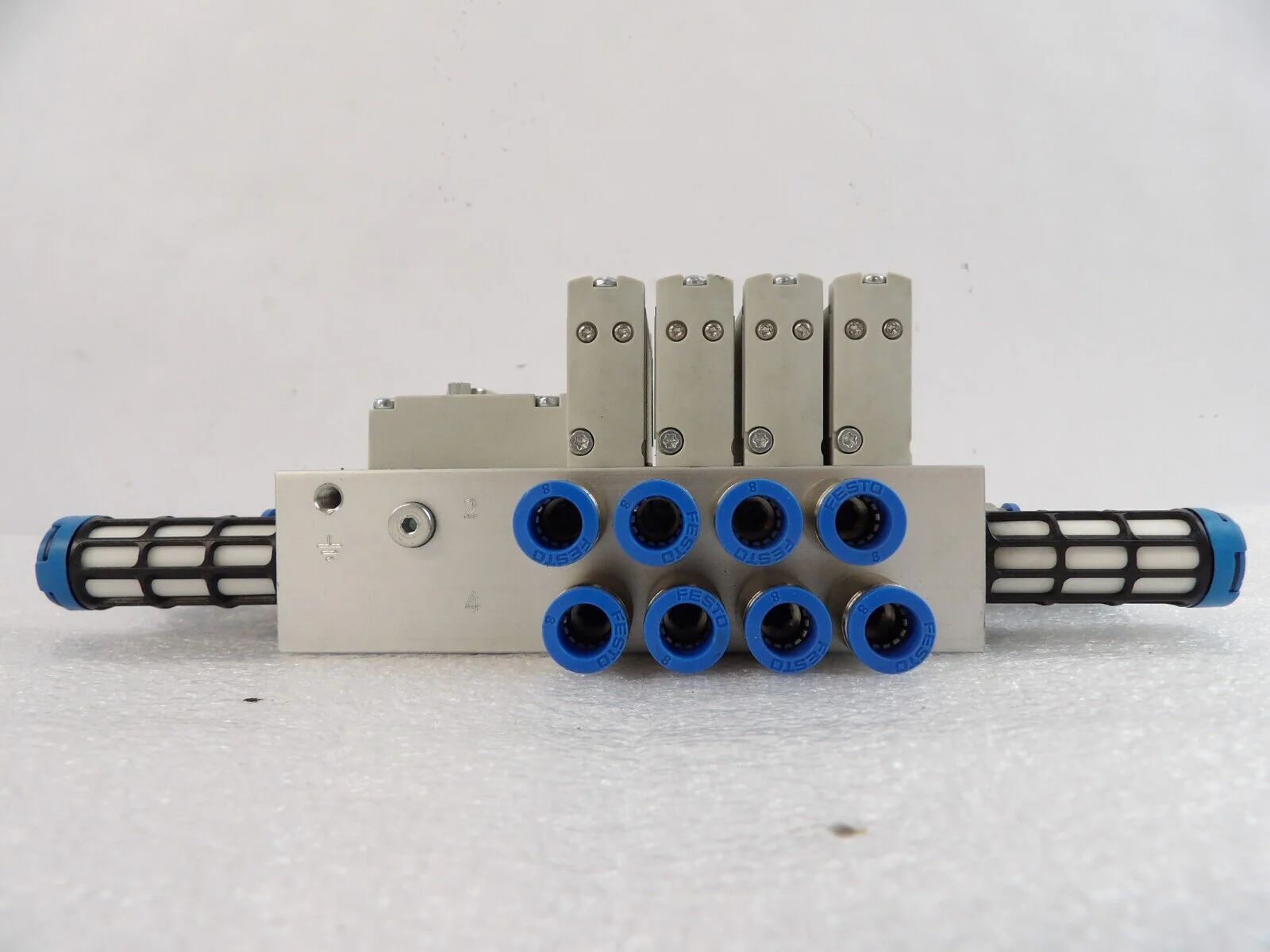 Festo VTUG-14-MSDR-B1T-25V20-Q8-U-Q8S-4J+TV Valve Terminal Working Surplus - Image 2