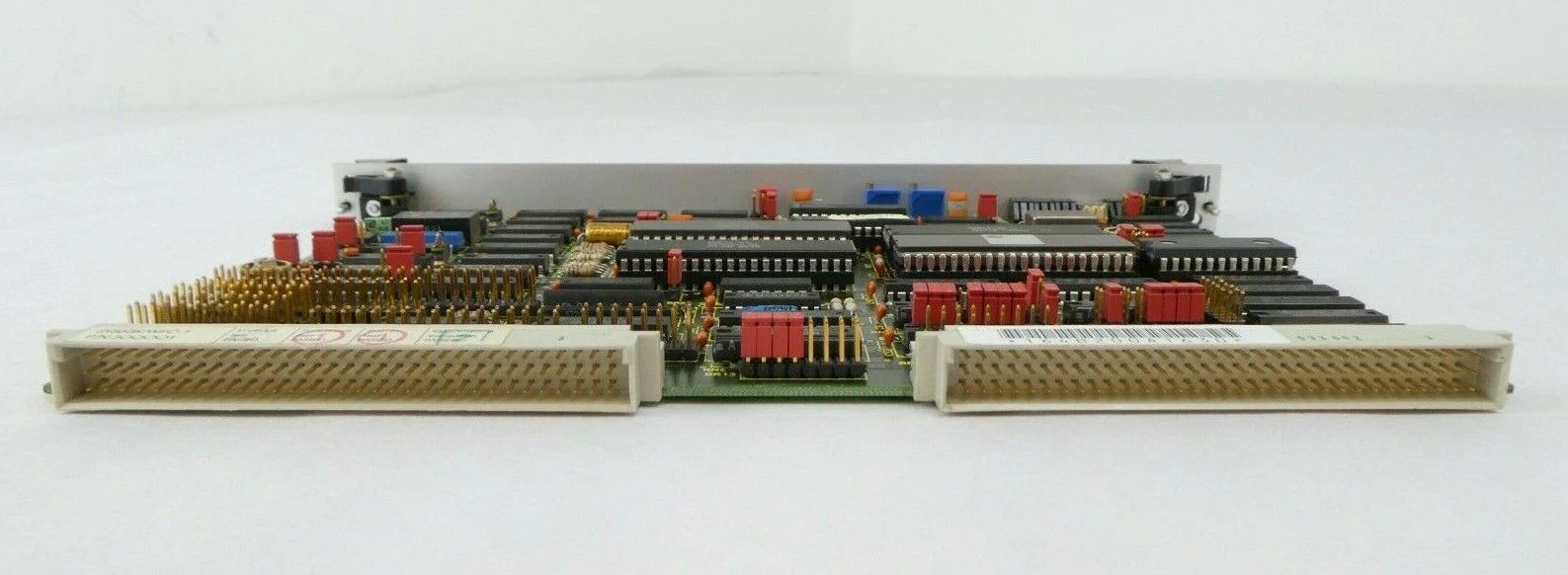 Force Computers 300001 VMEBus PCB Card SYS68K/WFC-1 Varian 109000001 Working - Image 4