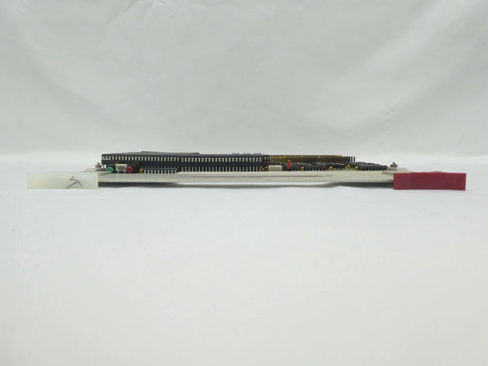 Force Computers 880-12535-101 VME PCB Card SYS68K/SIO-2/C1 Lam 810-017038-002 - Image 4