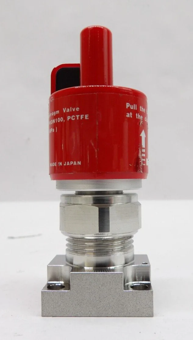Fujikin 316L-P Manual Diaphragm Valve Reseller Lot of 25 Working Surplus - Image 4