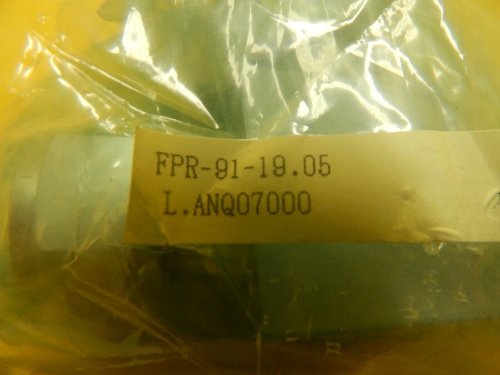 Fujikin FPR-91-19.05 Pneumatic Actuator Bellows Valve New Surplus - Image 5