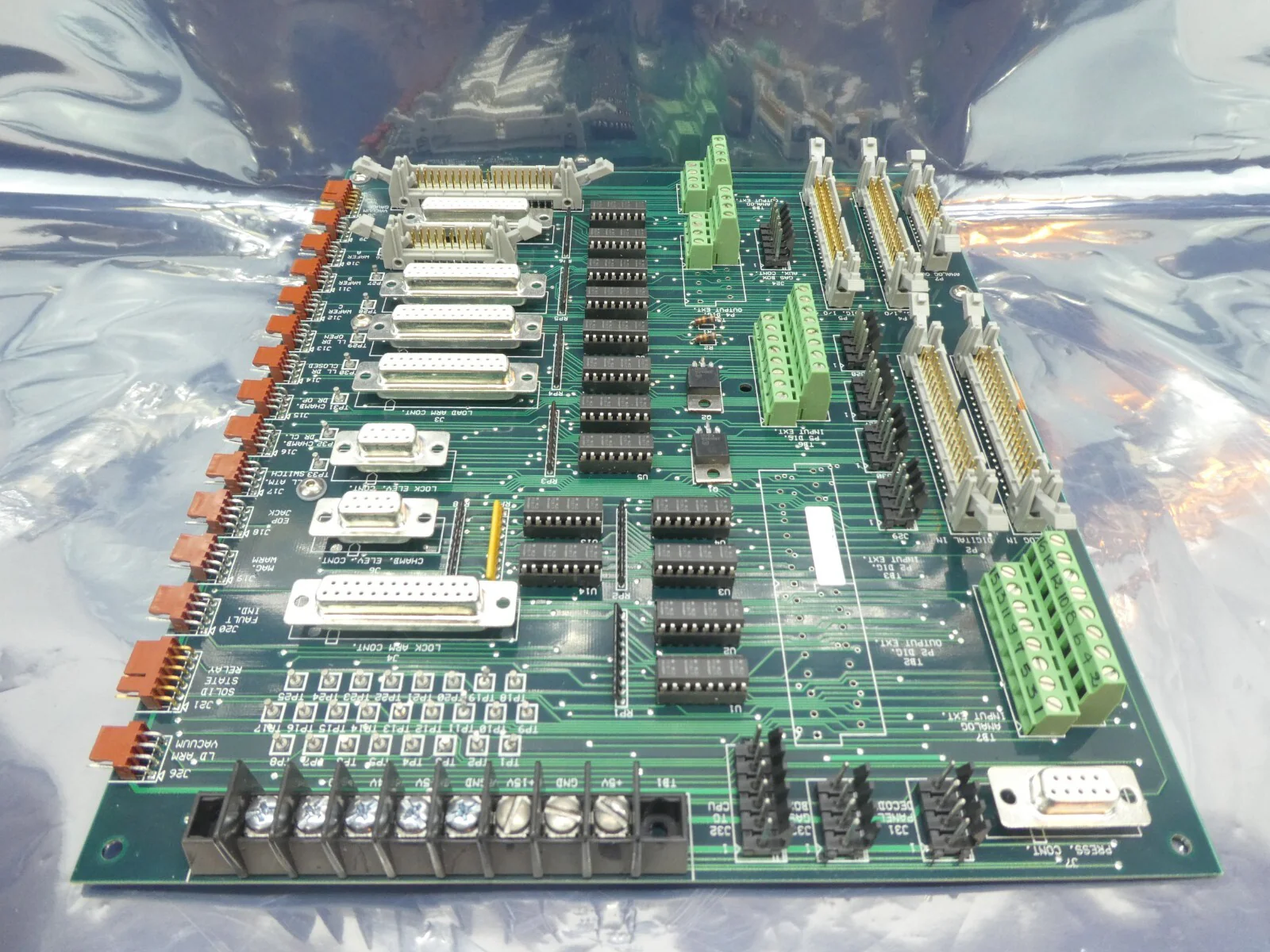 GaSonics 90-2608 Loadlock Interface PCB Rev. B Aura A-2000LL Working Surplus - Image 9