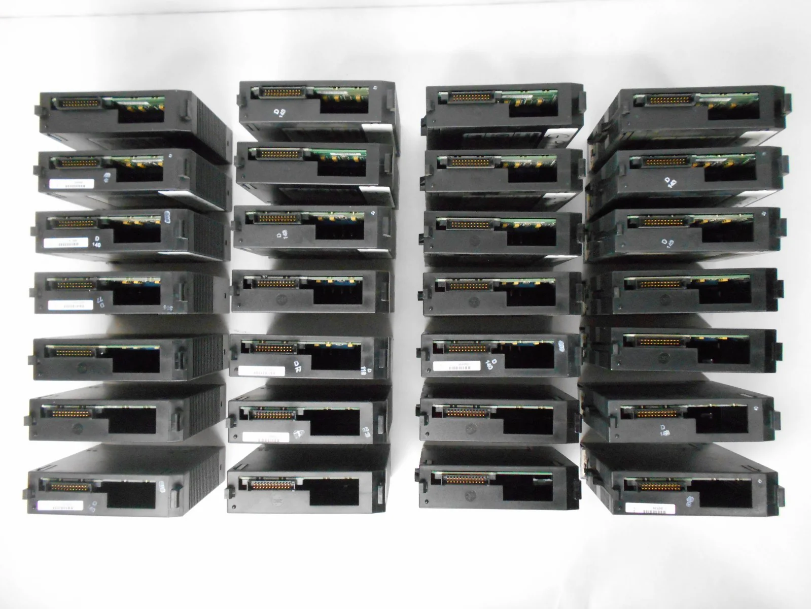 GE Fanuc IC693MDL241D PLC Input Module 24VAC/VDC 16PT Reseller Lot of 33 Used - Image 2