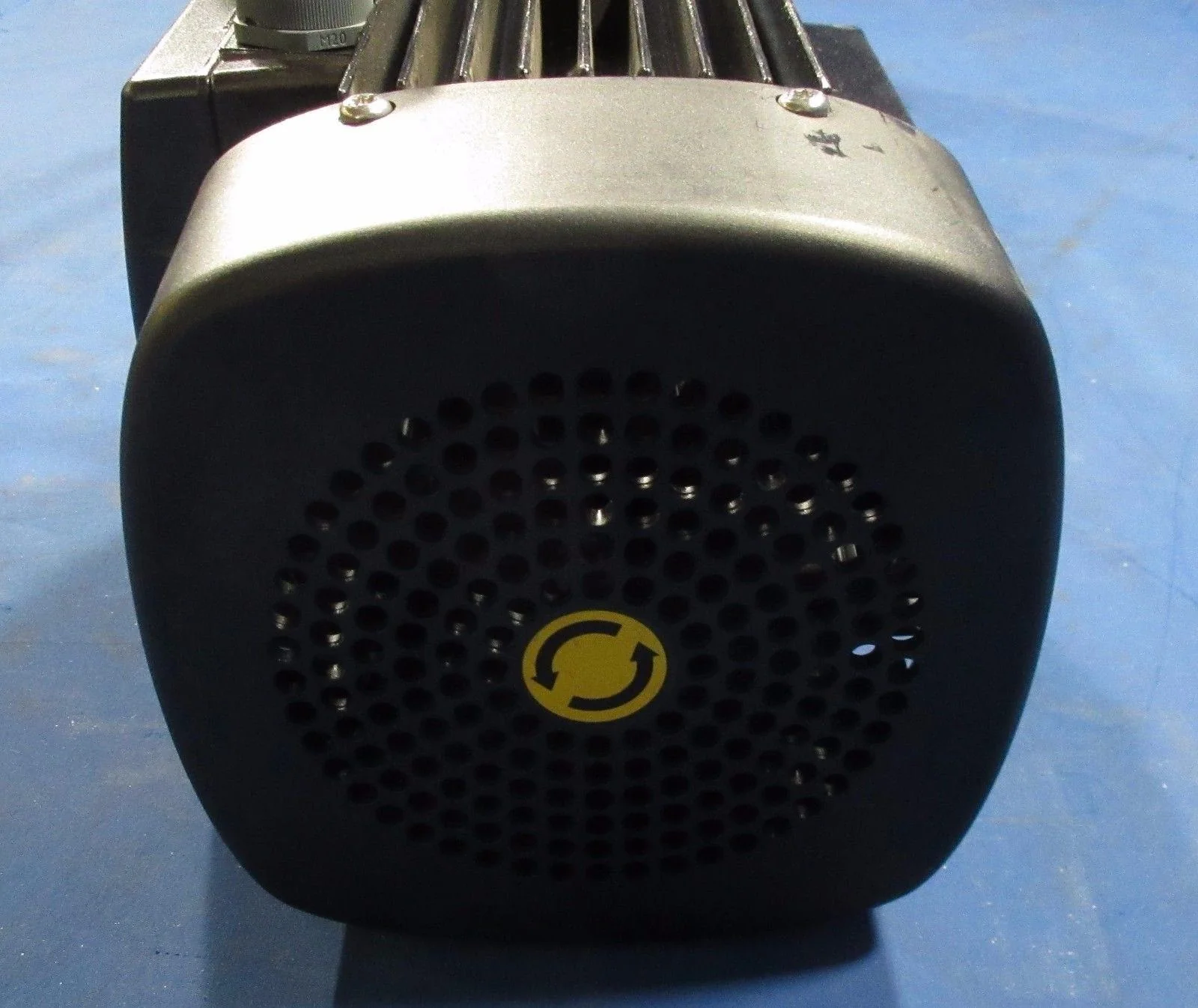 Grundfos CRN5-10 B-P-G-E-HQQE Pump A96581463P20527 AMAT Quantum X Used Working - Image 8