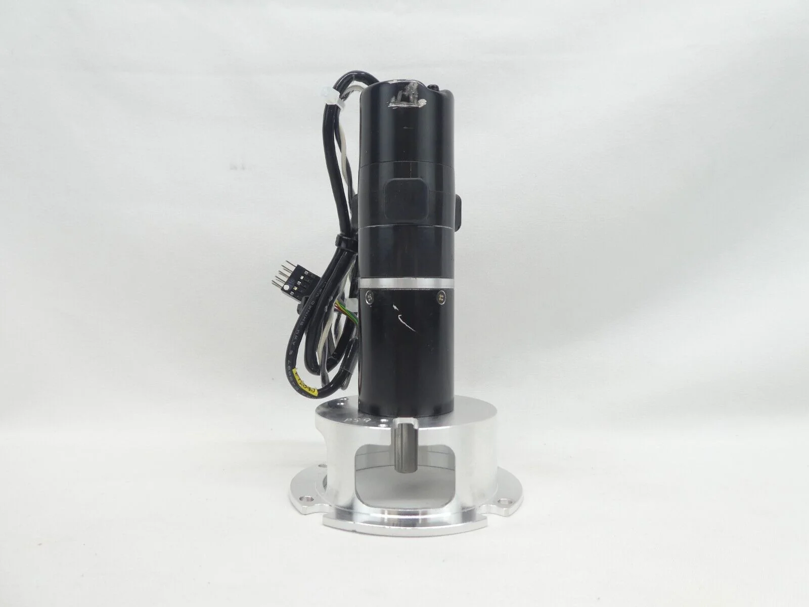Harmonic Drive Systems RH-8C-3006-E100D0 Servo Actuator Nikon NSR Series Working - Image 4