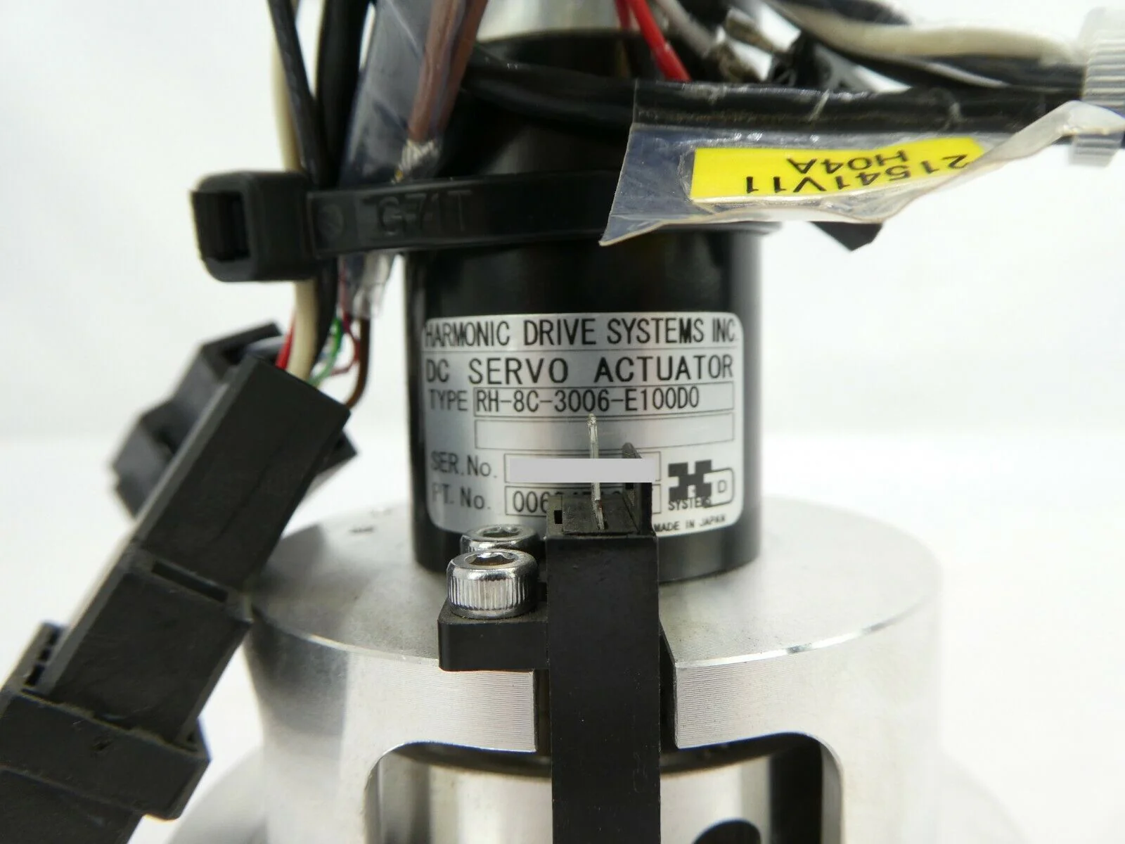 Harmonic RH-8C-3006-E100D0 Servo Actuator NSR-S205C BMU IU-OSP Unit Working - Image 9