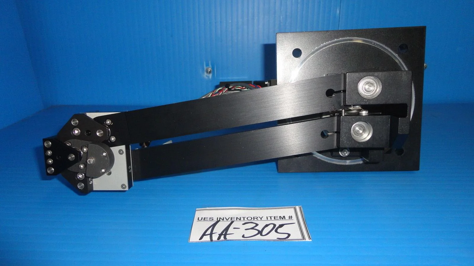 Hine Design 860 Vacuum Arm with Controller Board PCB 023092 MRC Eclipse Used - Image 2