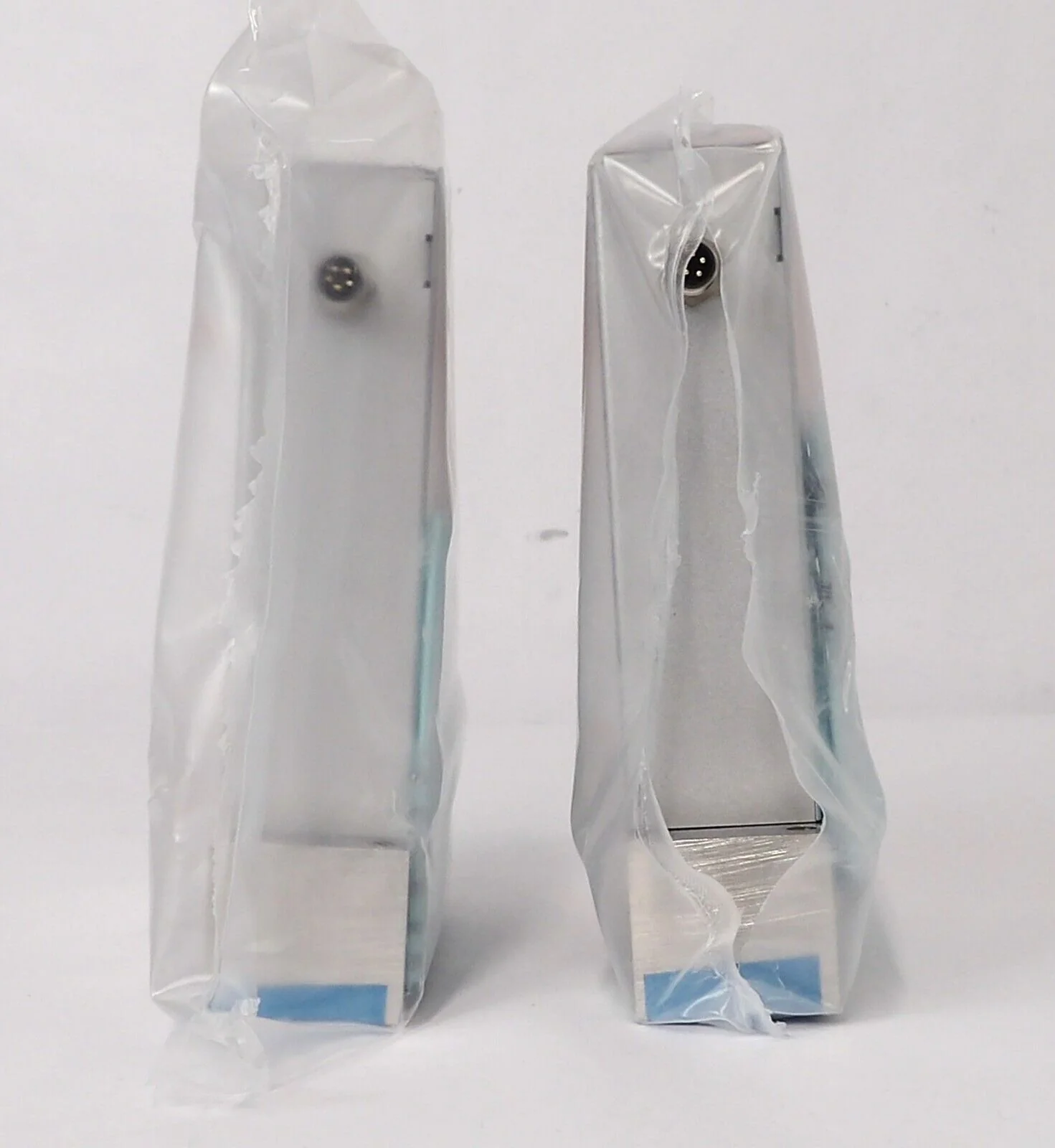 Horiba STEC D517J Digital Mass Flow Module Criterion MFC AMAT Lot of 2 New - Image 2