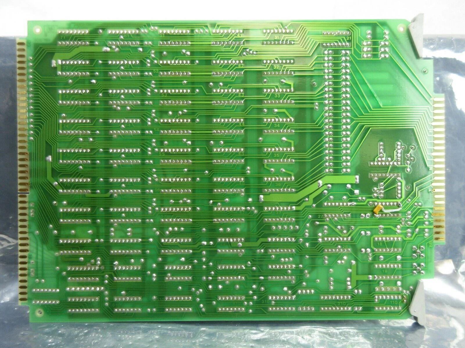 HP Hewlett-Packard 10762-60001 Comparator PCB Card ASML 4022.428.1777 PAS Used - Image 3