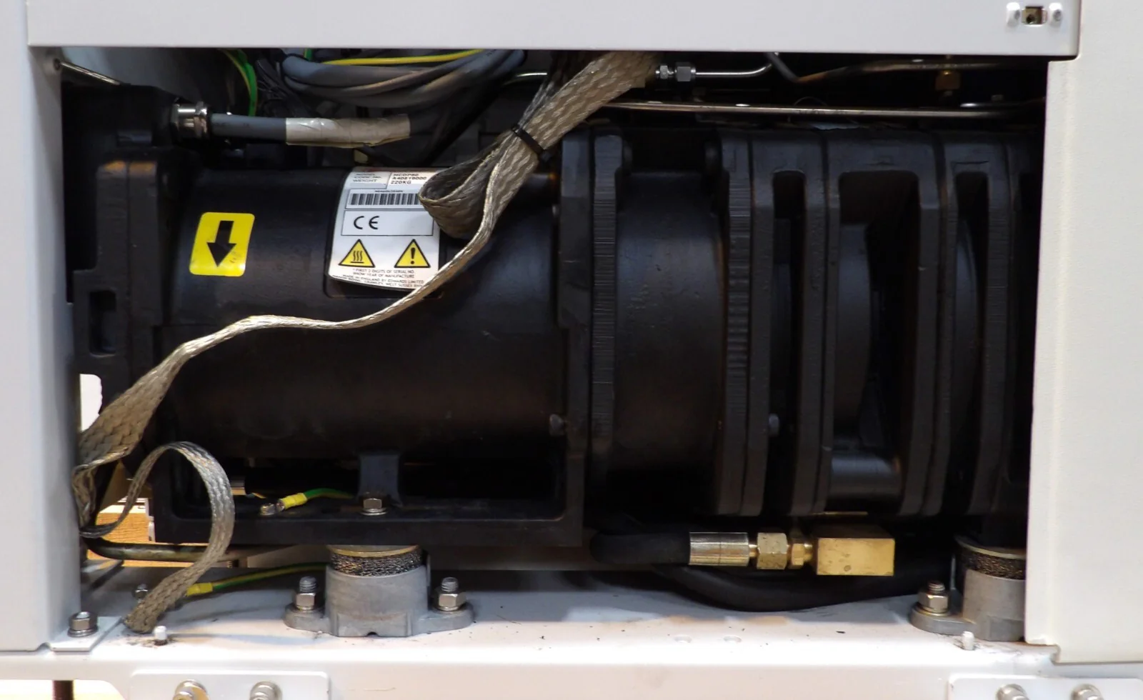 iH 1000 Edwards A53352945XS Vacuum Dry Pump iH1000 Manufacturer Refurbished - Image 8