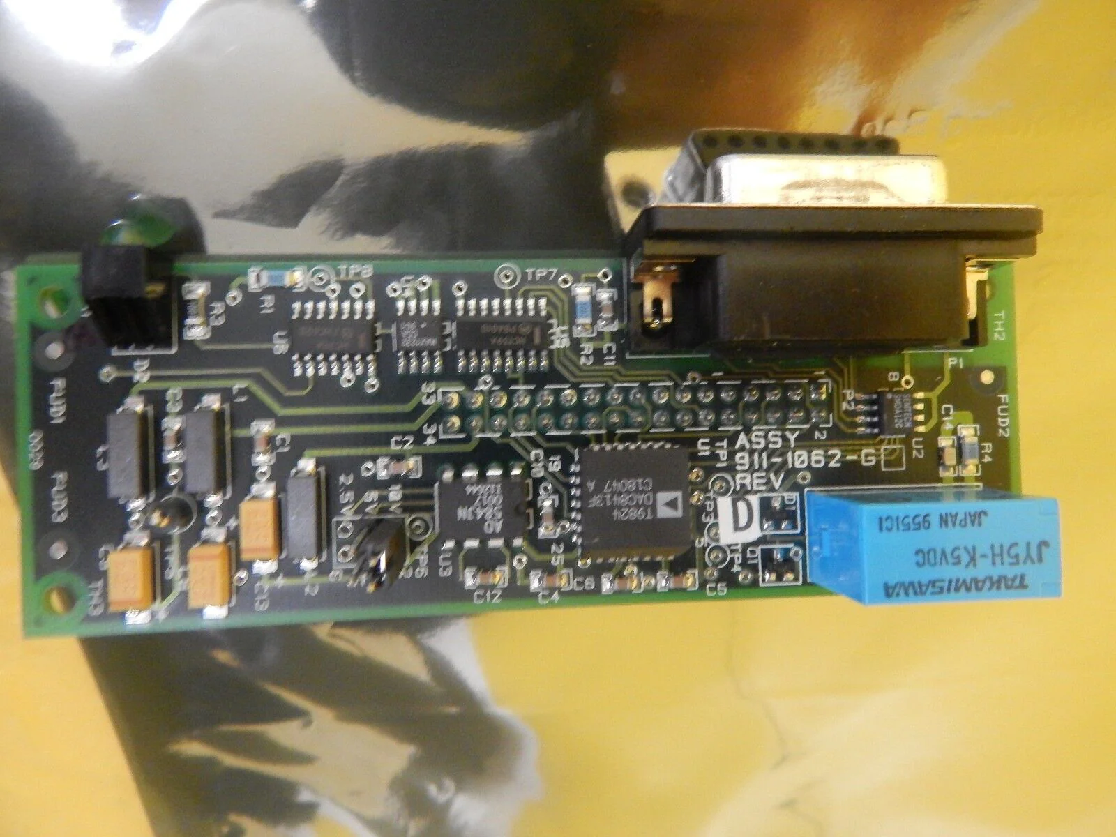 Inficon 911-1062-G Relay Load Control Board PCB 911-1060 Used Working - Image 5