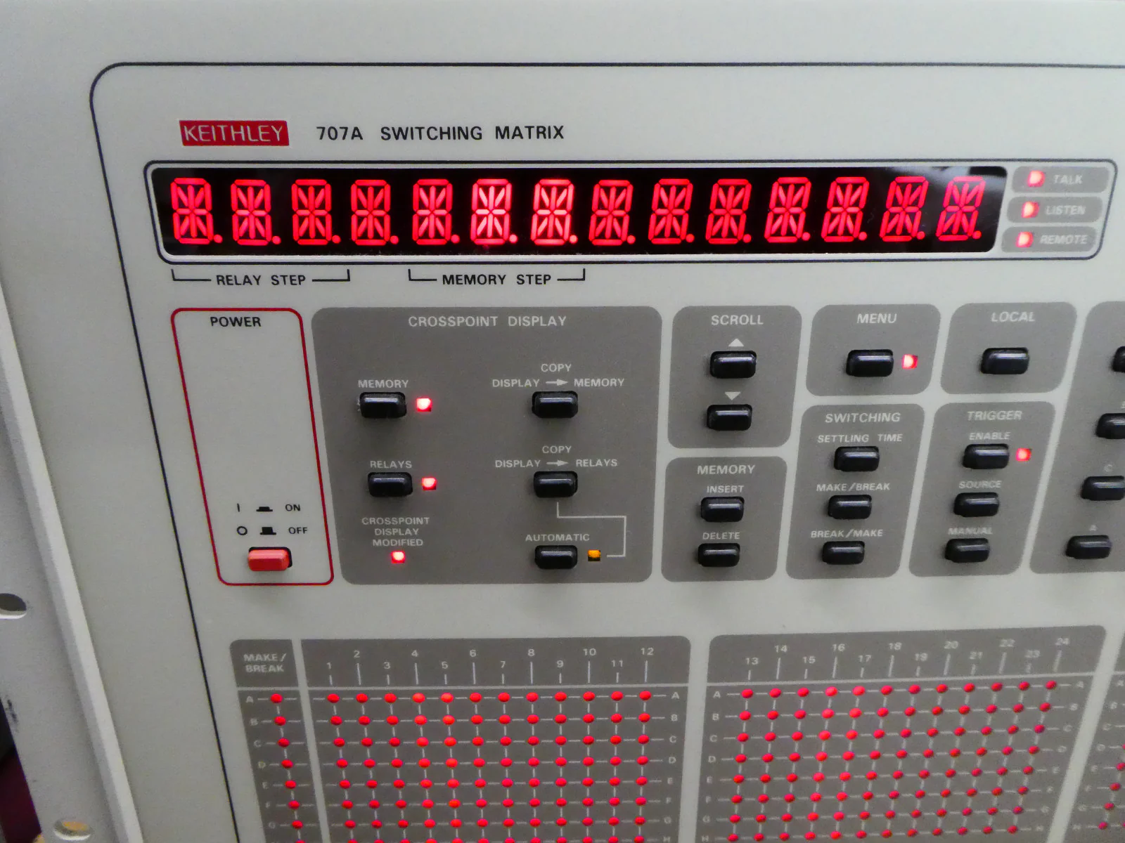 Keithley 707A Switching Matrix with 7174A 8x12 Low Current Matrix Cards Surplus - Image 12