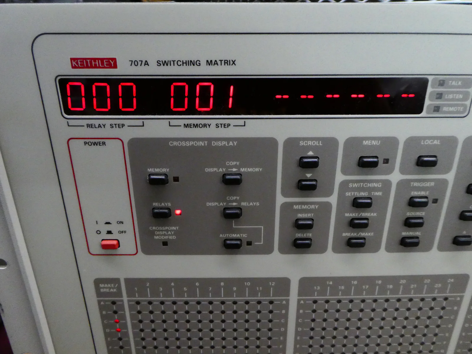 Keithley 707A Switching Matrix with 7174A 8x12 Low Current Matrix Cards Surplus - Image 14