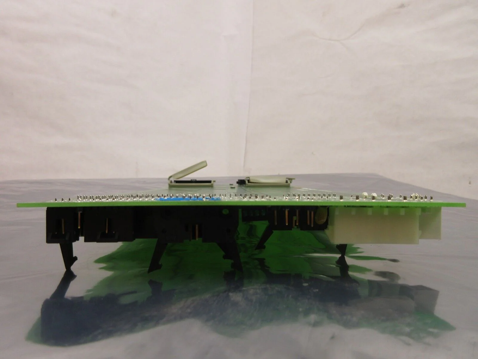 KLA Instruments 710-650201-20 Baseplate Flex Board PCB 2132 200mm Wafer Used - Image 7