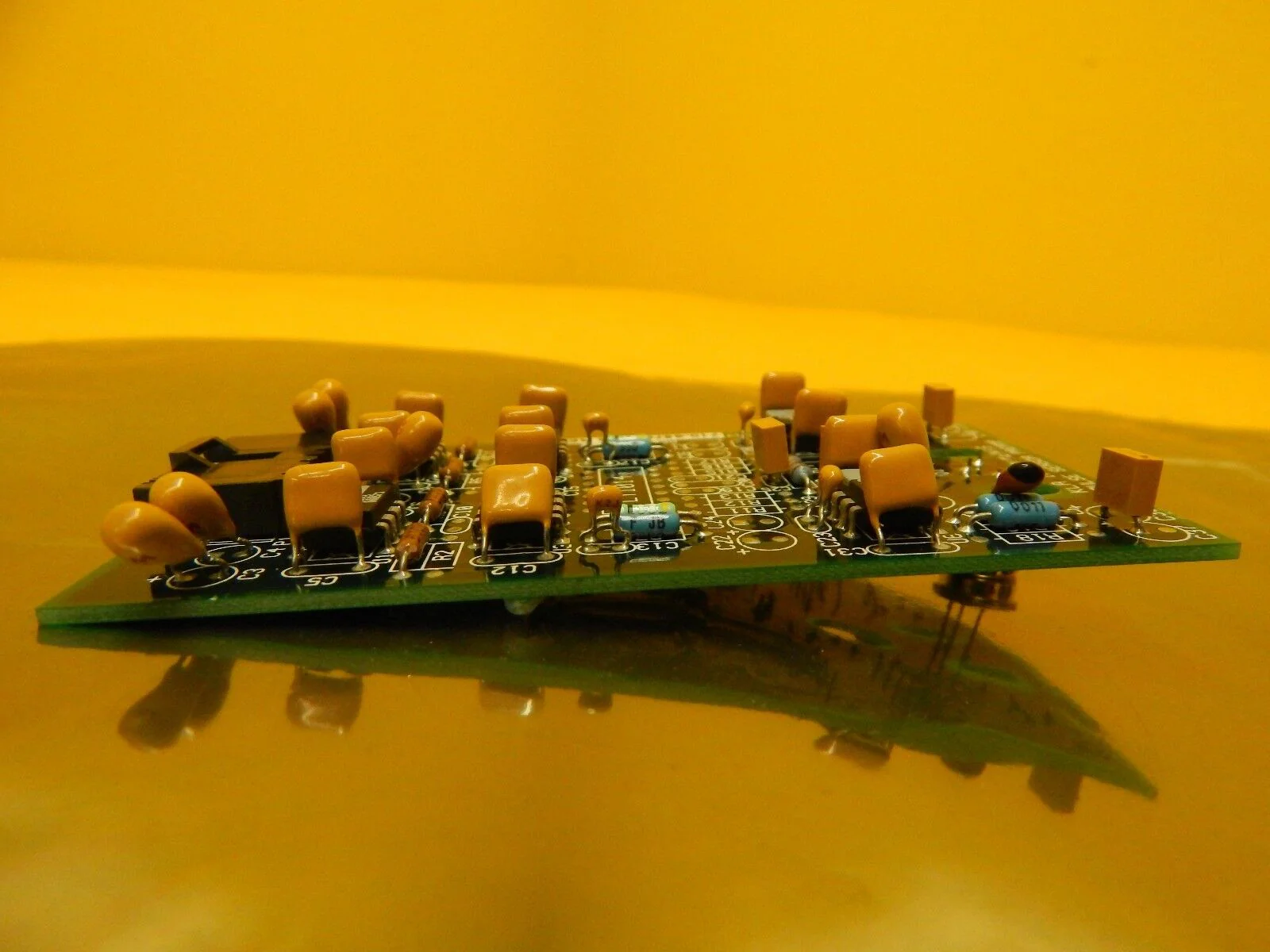 KLA Instruments 710-657068-00 AF Pulse Sensor Preamp Rev. EBO 2132 Used Working - Image 6