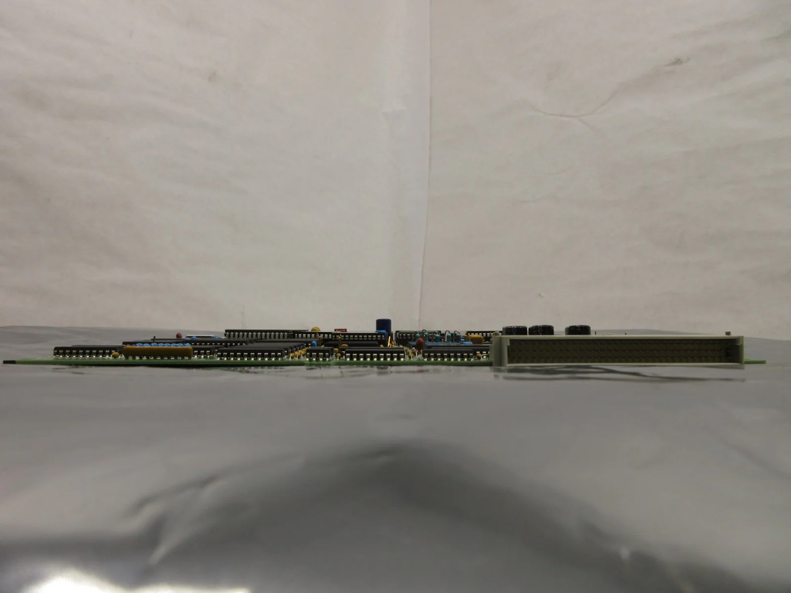 KLA Instruments 710-658770-20 Single Axis Controller PCB Card 2132 200mm Used - Image 4
