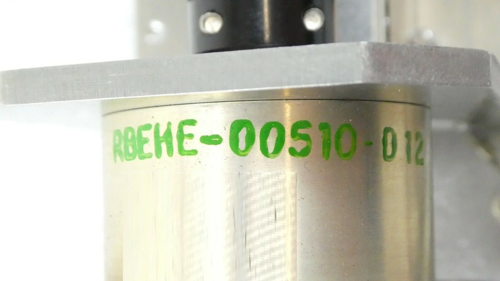 KLA-Tencor Wafer Lift Pin Assembly 250-100-C RBEHE-00510-012 eS31 E-Beam Working - Image 11
