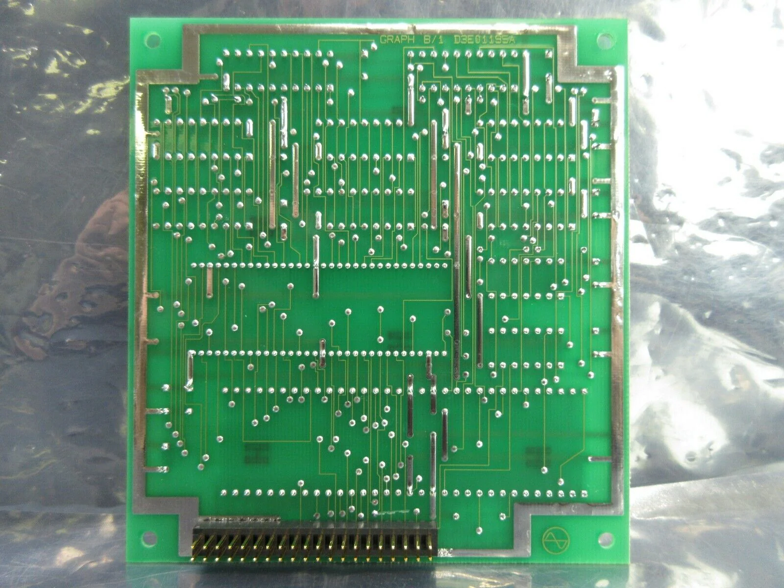 Kokusai Electric D3E01195A Processor Board PCB GRAPH Used Working - Image 3
