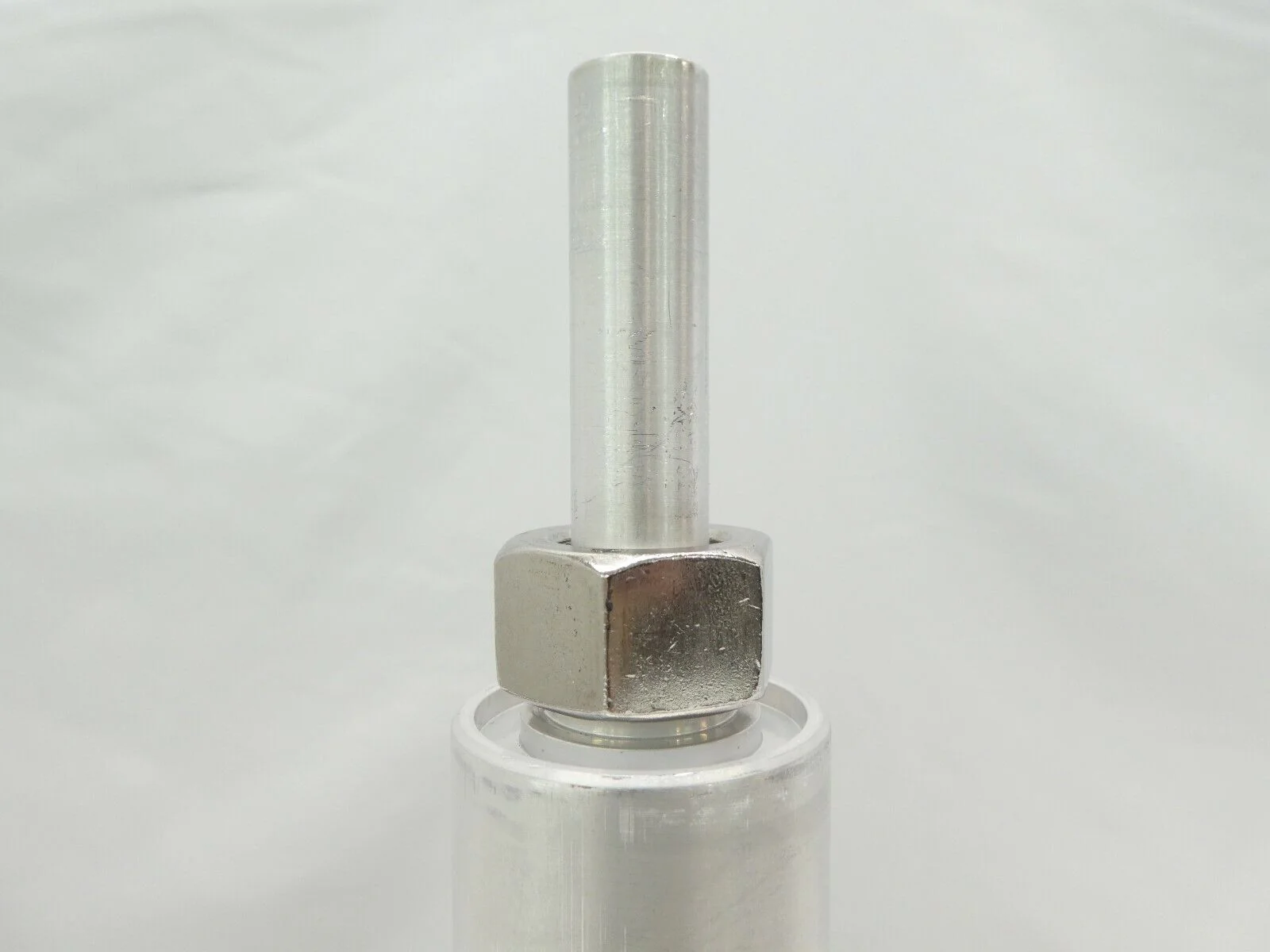 Lam Research 16-383780-01-A Shower Head 300mm 15" QC HT ANNL STD PTTN Working - Image 8